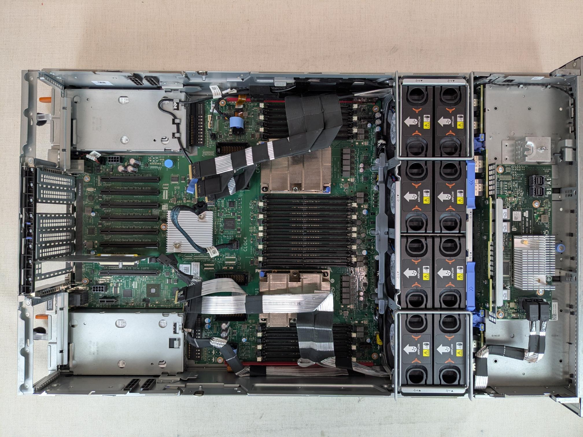 Dell PowerEdge R940 24x 2.5” (12x NVMe) CTO Server - 4x HS, 2x 1600W PSU