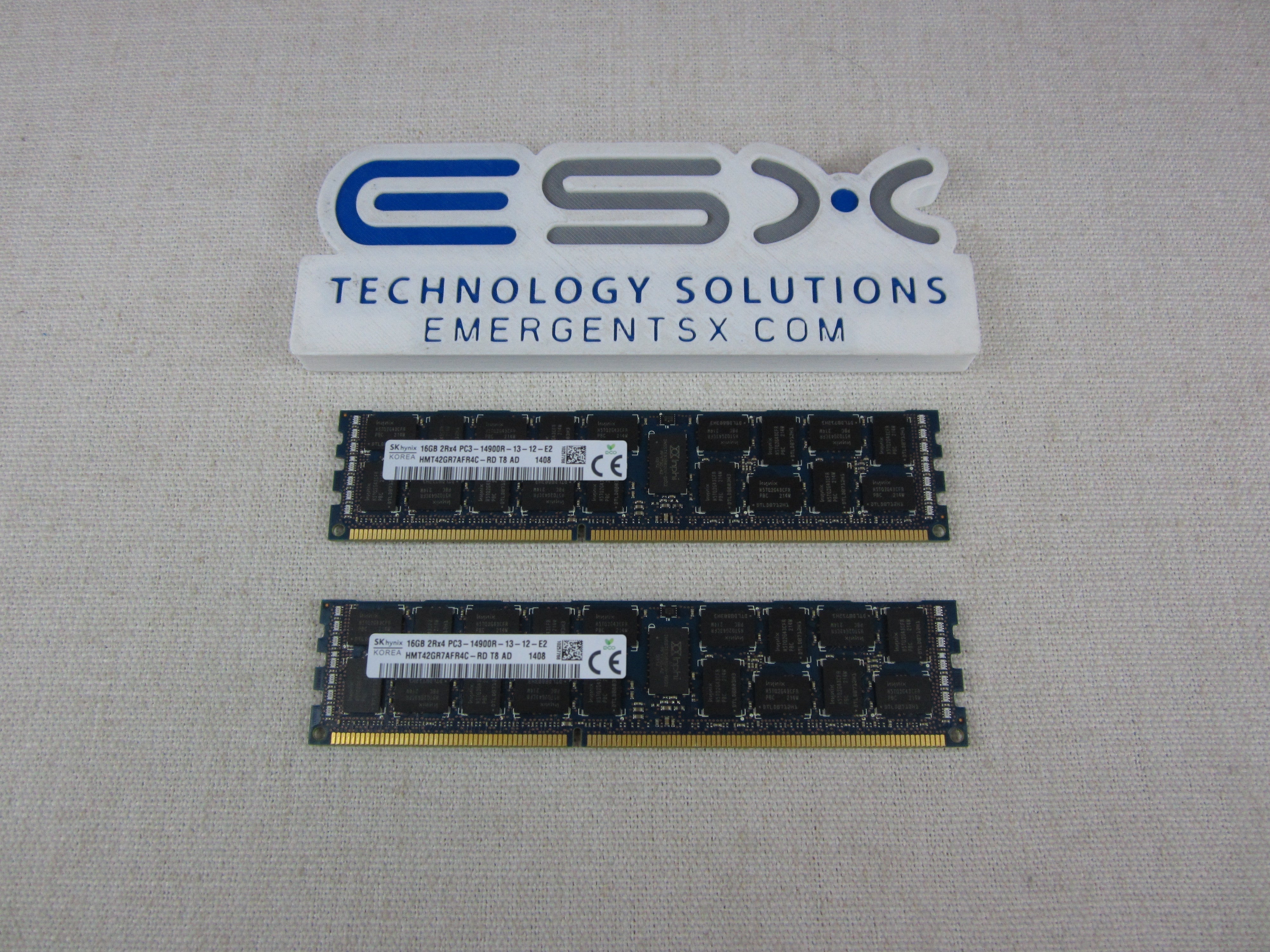 Lot of 2- Hynix HMT42GR7AFR4C-RD 16GB 2Rx4 PC3-14900R DDR3-1866 Server Memory