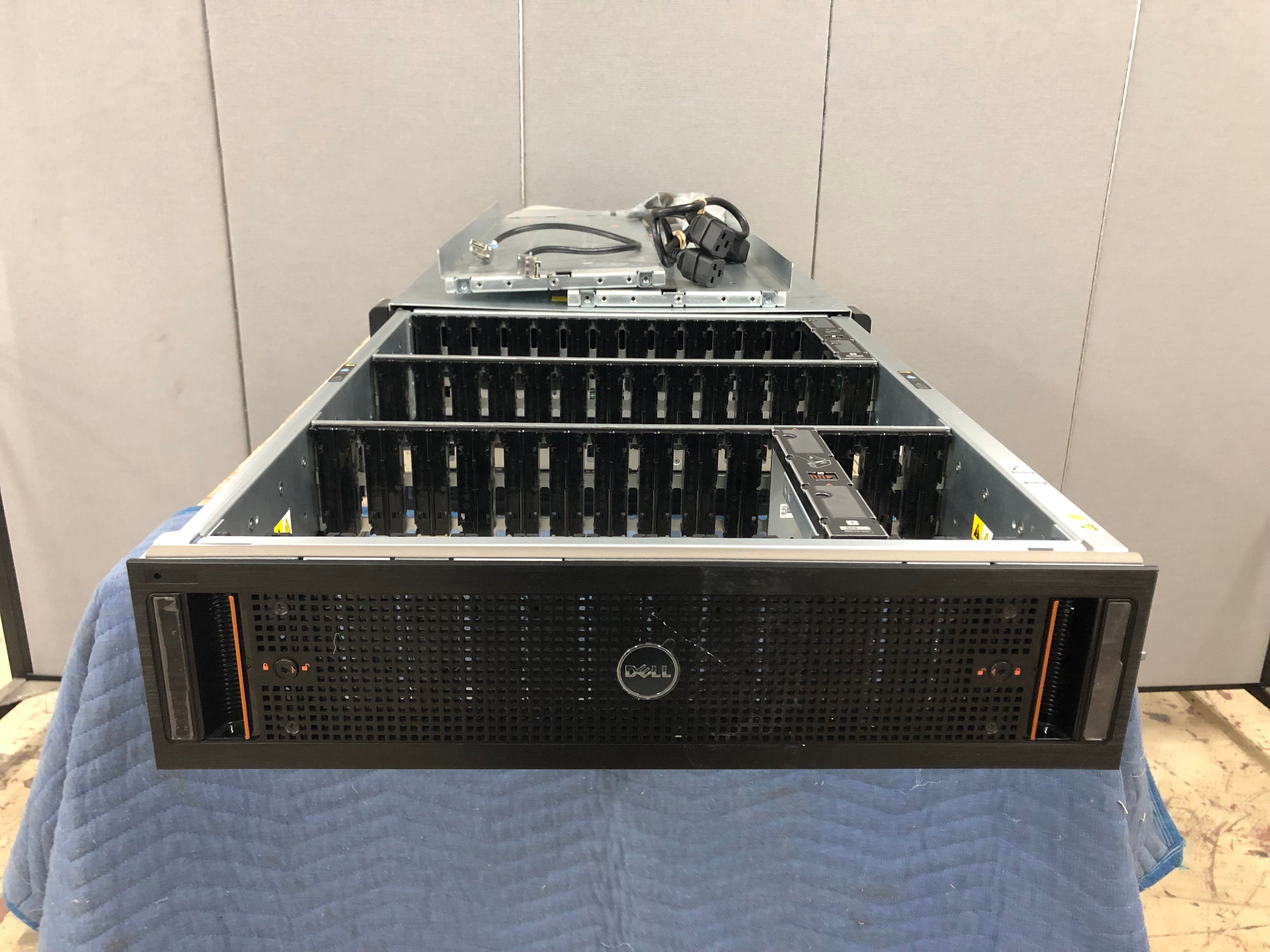 Dell Compellent SCV2080 Dense 336TB 10GbE iSCSI Storage Array 84x 4TB HDDs