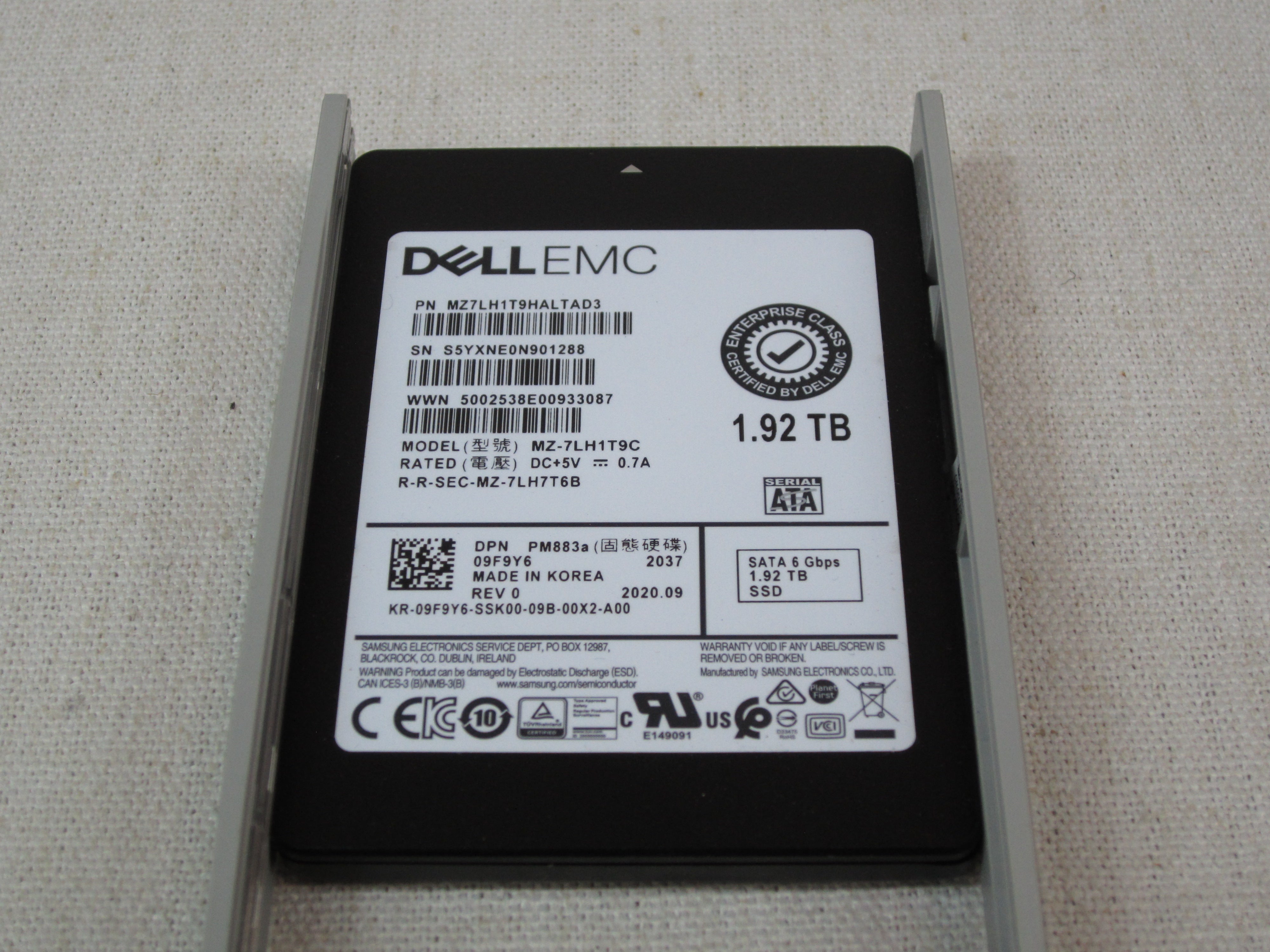 Dell 9F9Y6 1.92TB 6Gb/s 2.5" SATA Read Intensive SSD PM883A MZ-7LH1T9C