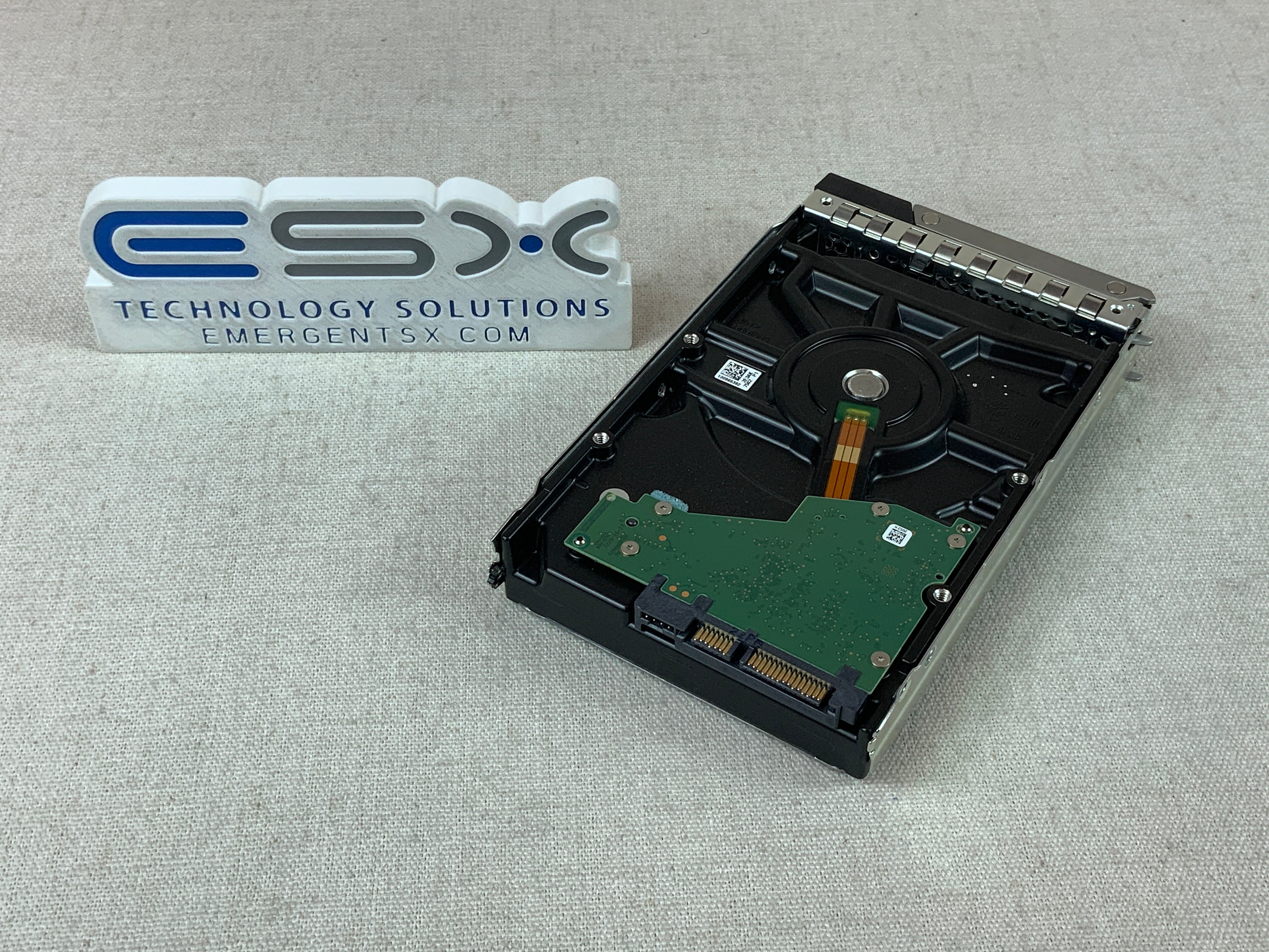 Dell 0Y4CD 2TB 7.2k 6Gb/s 3.5" SATA Hard Drive ST2000NM012B w/ 14G Tray