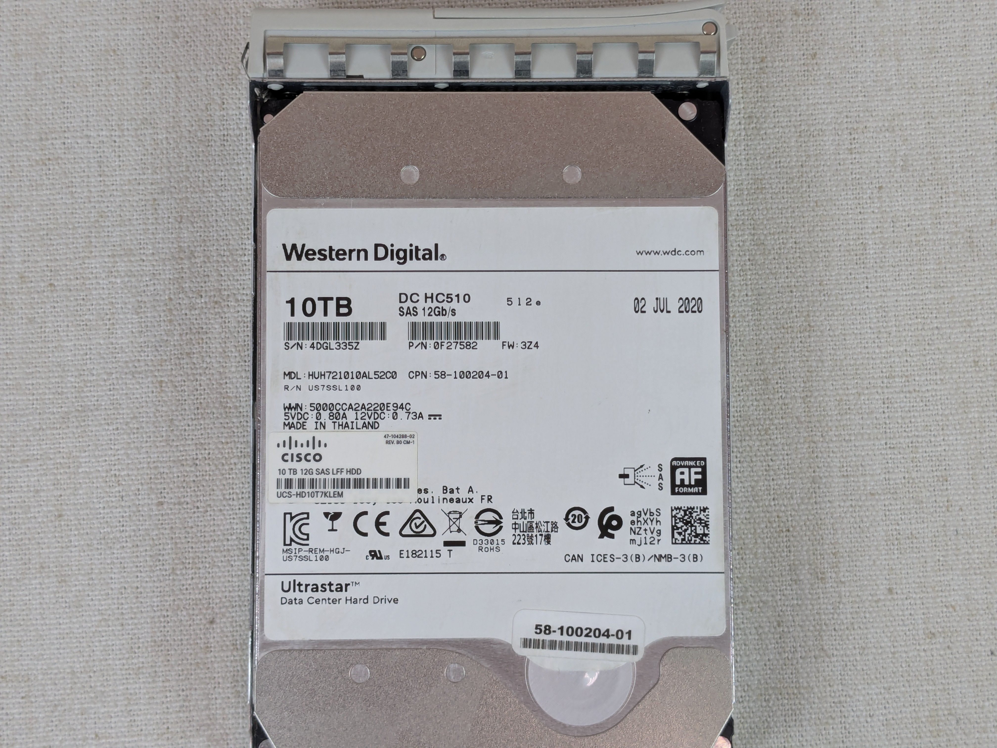 Cisco UCS-HD10T7KLEM 10TB 7.2k 12Gb/s 3.5” SAS 512e Hard Drive