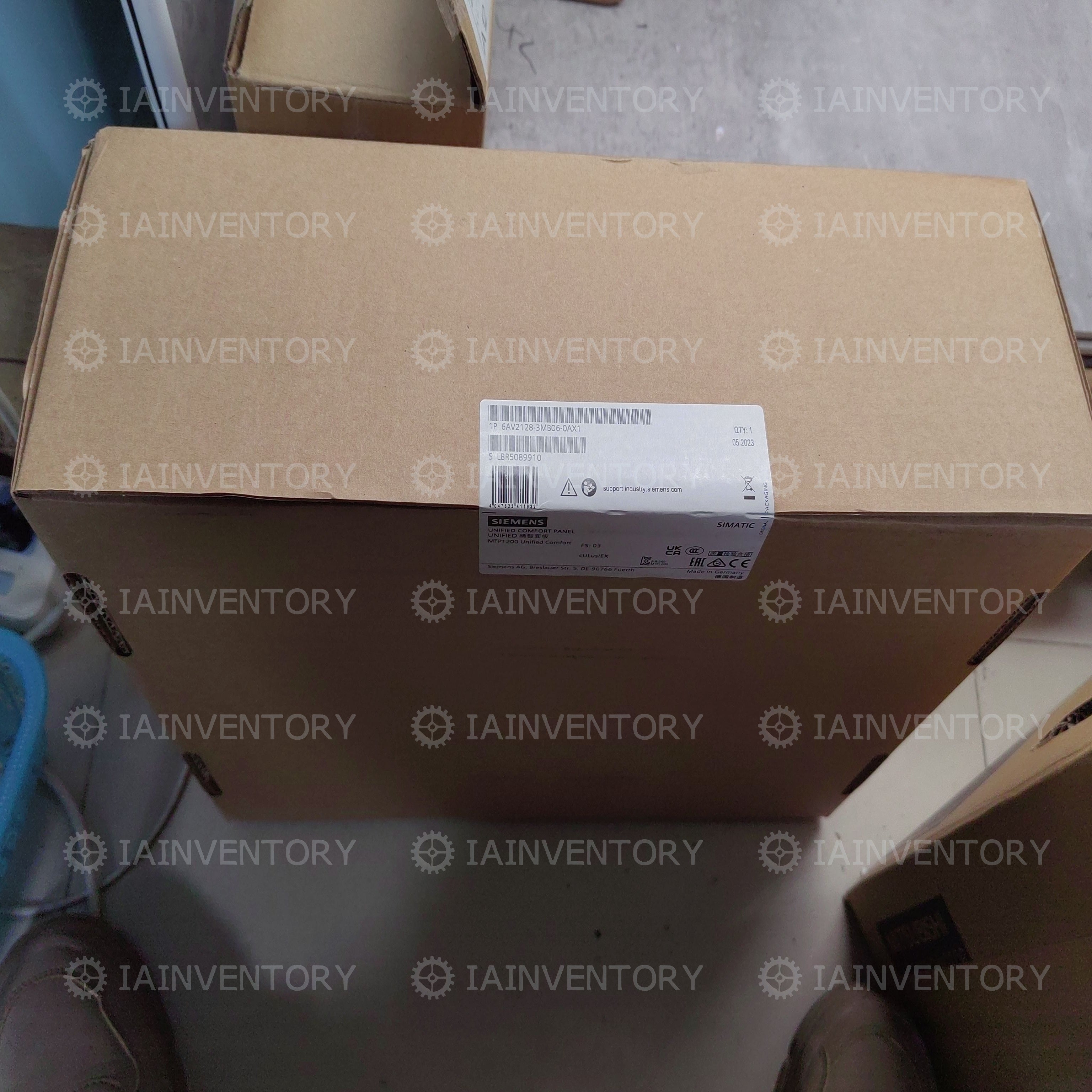 Siemens 6AV2128-3MB06-0AX1 Simatic Unified MTP1200 HMI Panel?6AV21283MB060AX1
