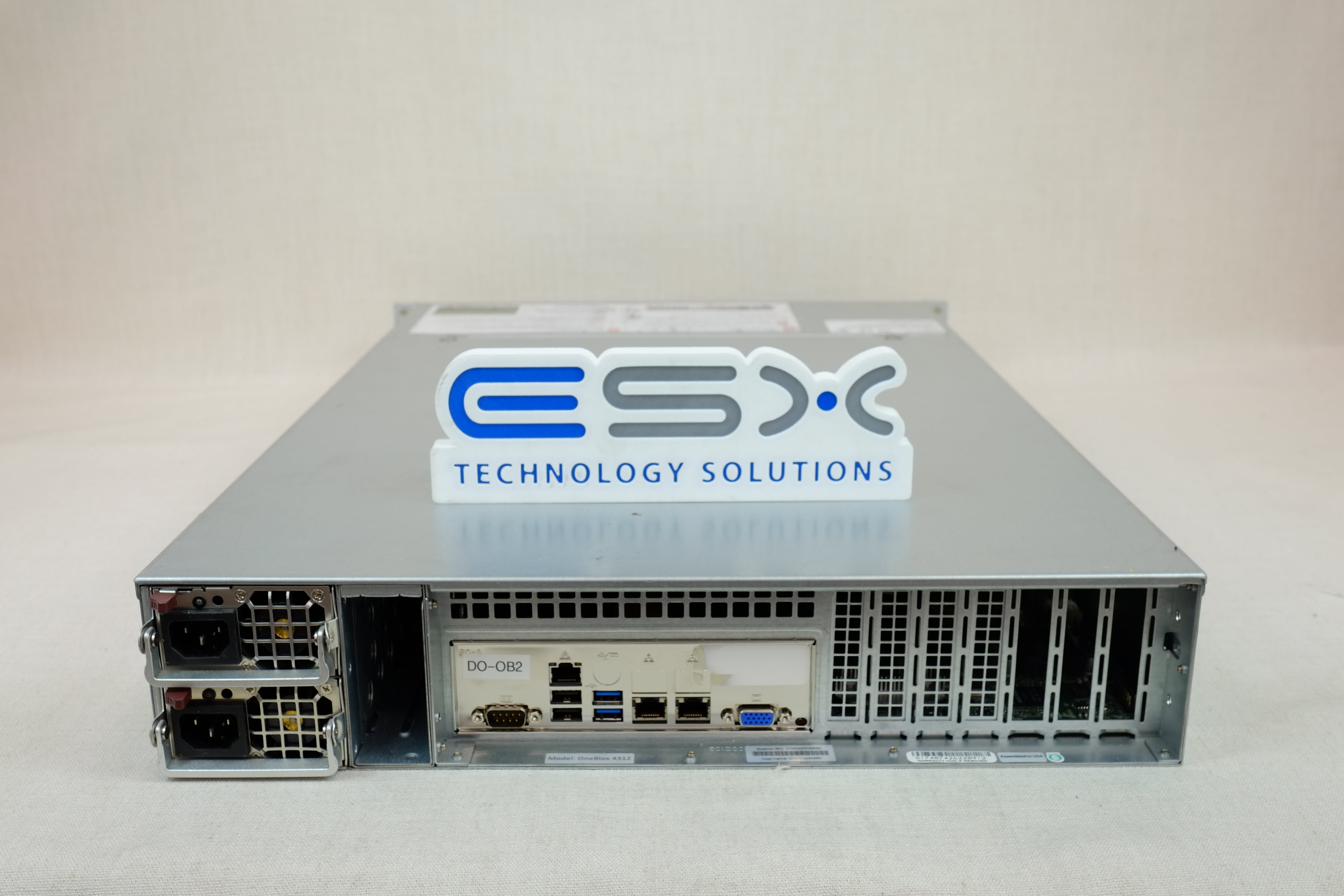 Supermicro 6028R-E1CR12L / CSE-826 2U 12x 3.5” Server X10DRH-iT – 2x HS, 2x PSU