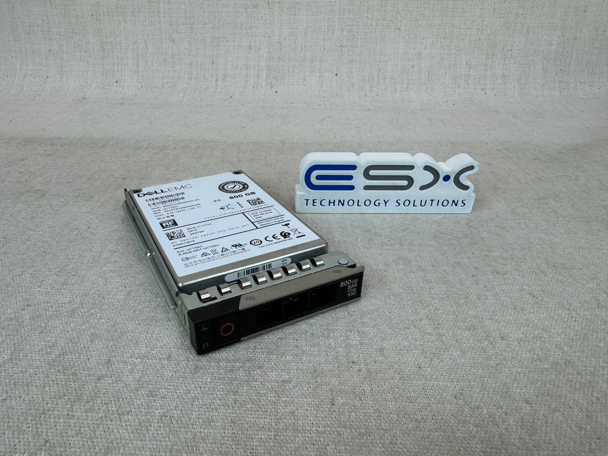 Dell RD76R 800GB 12Gb/s 2.5" SAS 512e Write Intensive SSD WUSTM3280ASS200