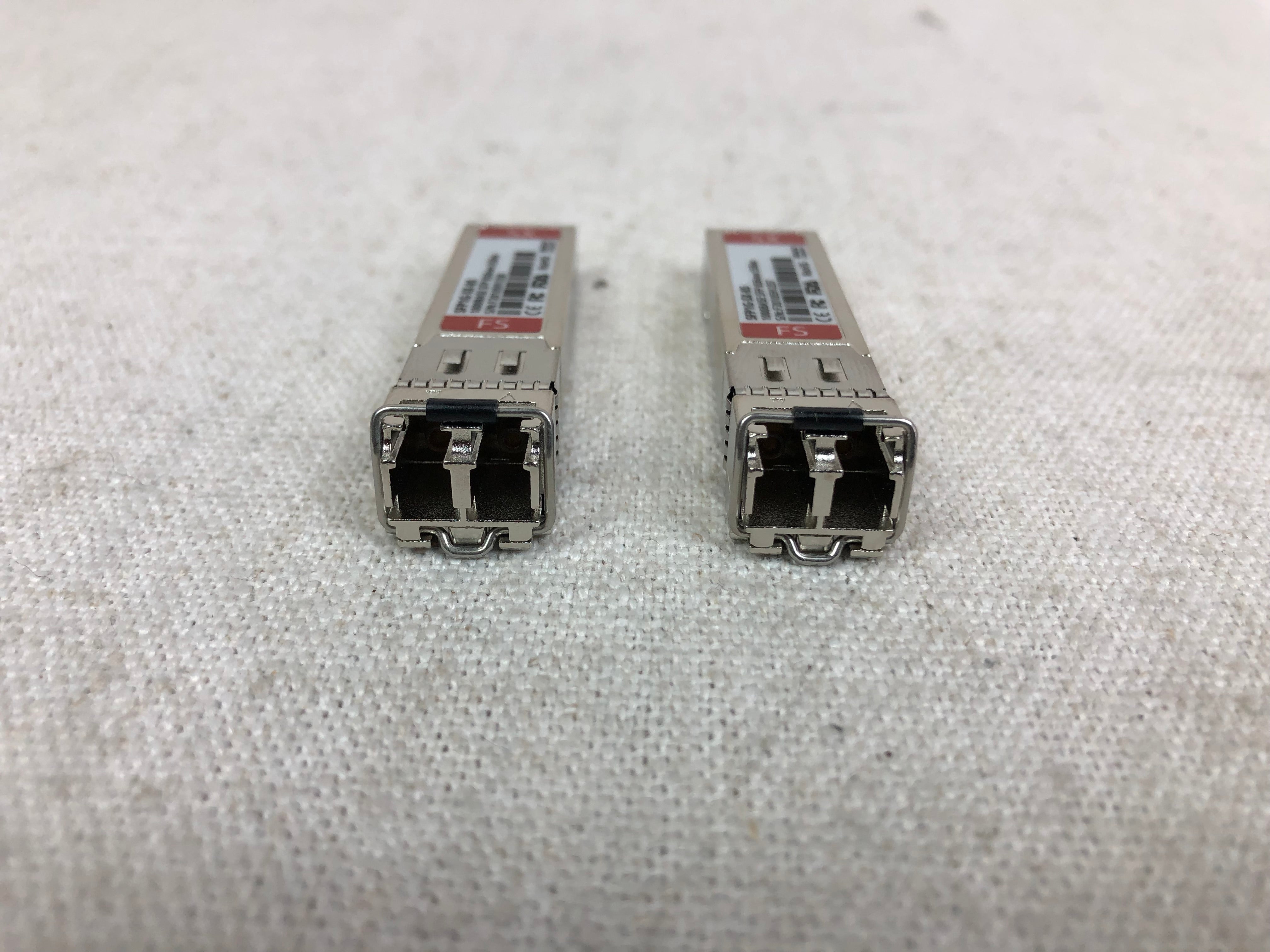Lot of 2 Fiberstore SFP1G-SX-85 1000BASE-SX SFP Mini-GBIC Transceiver Module