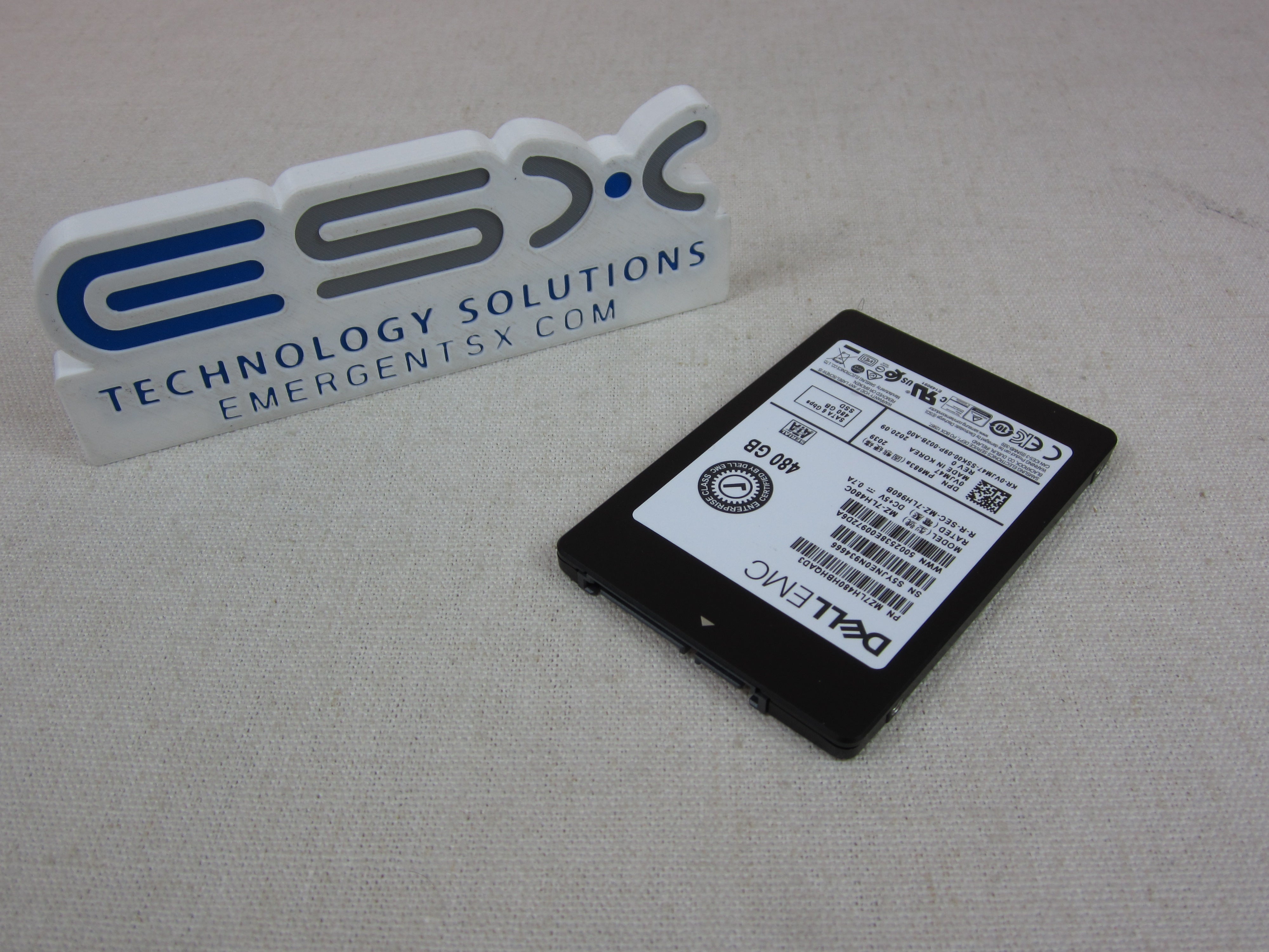 Dell VJM47 480GB 6Gb/s 2.5" SATA RI TLC SSD Samsung PM883a MZ-7LH480C