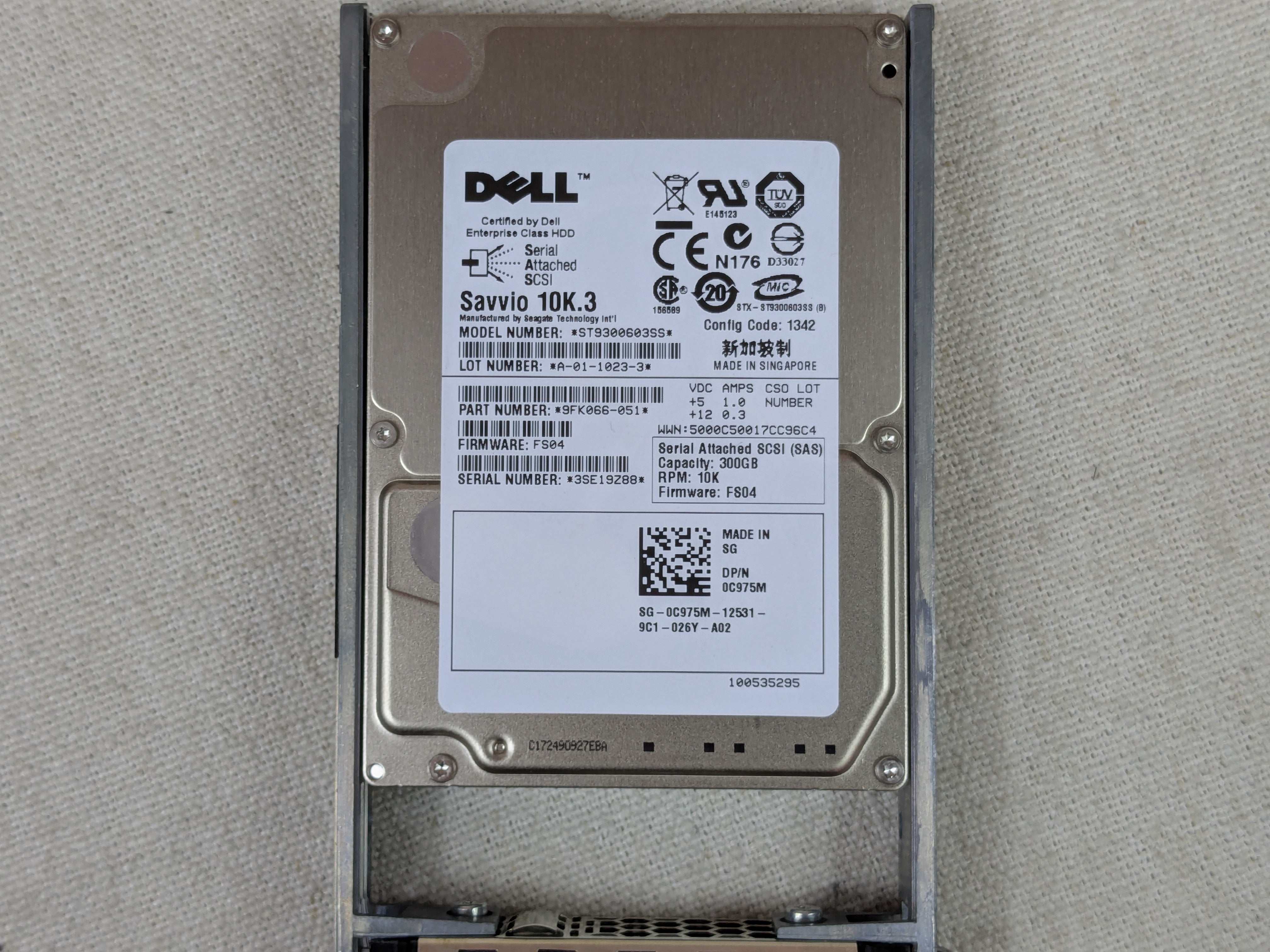 Dell C975M 300GB 10k 6Gb/s 2.5" SAS Hard Drive ST9300603SS w/ 12G Tray