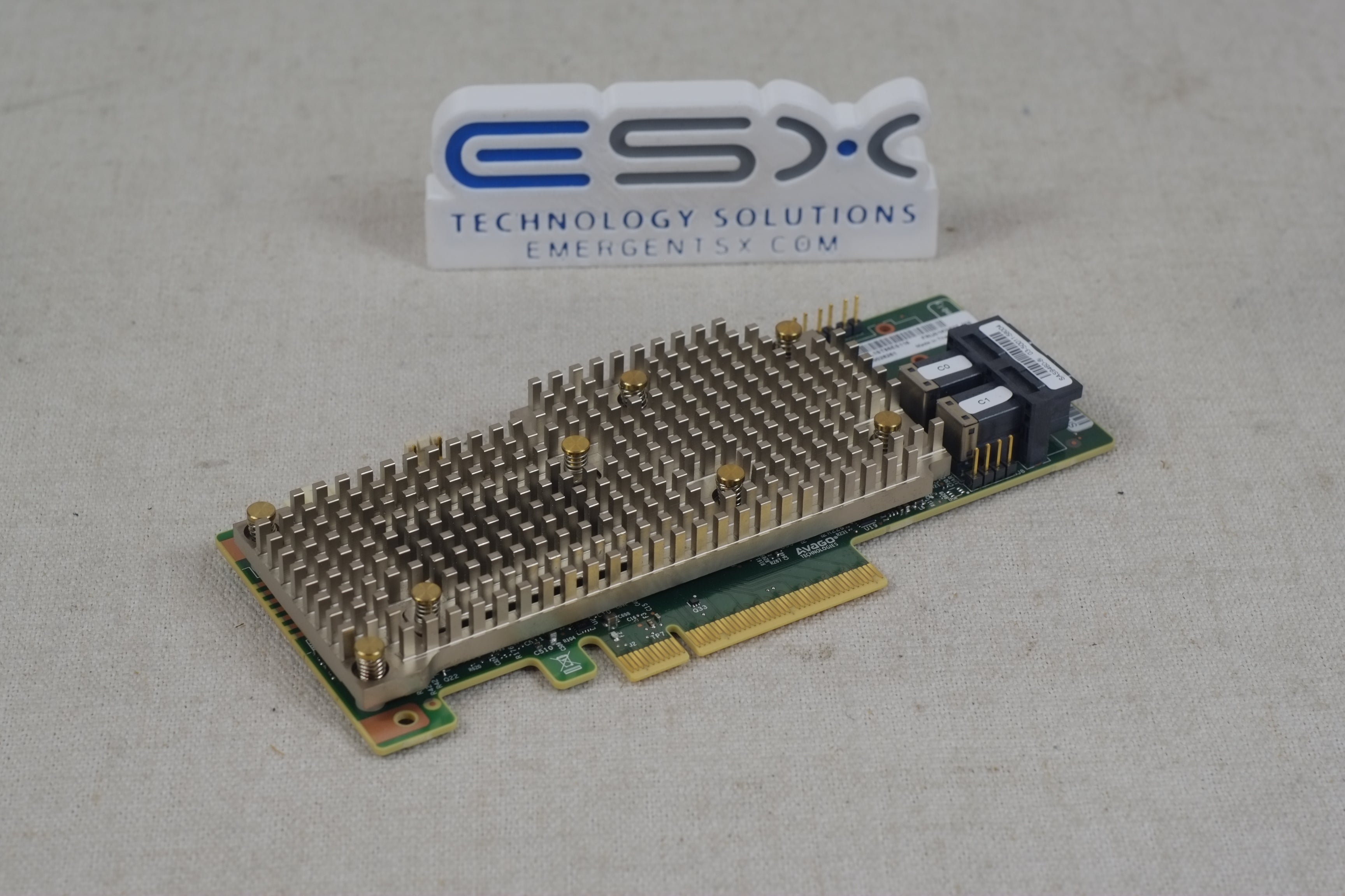 Lenovo 01KN507 ThinkSystem 930-8i SAS/SATA 12G PCIe RAID Controller w/ 01KN513