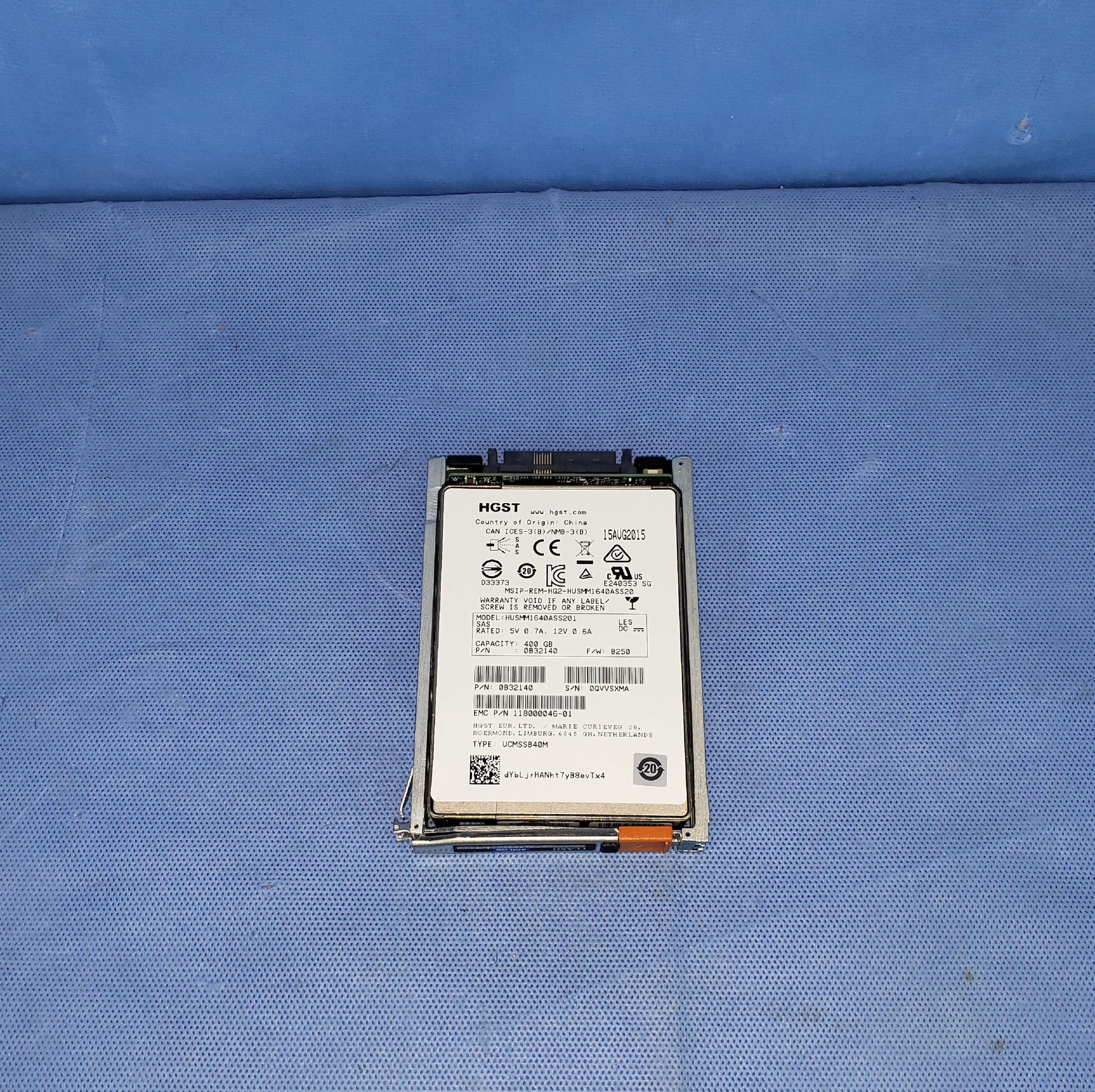 EMC XtremIO 400GB 6Gb SAS 2.5" SED SSD - PN: 005051100