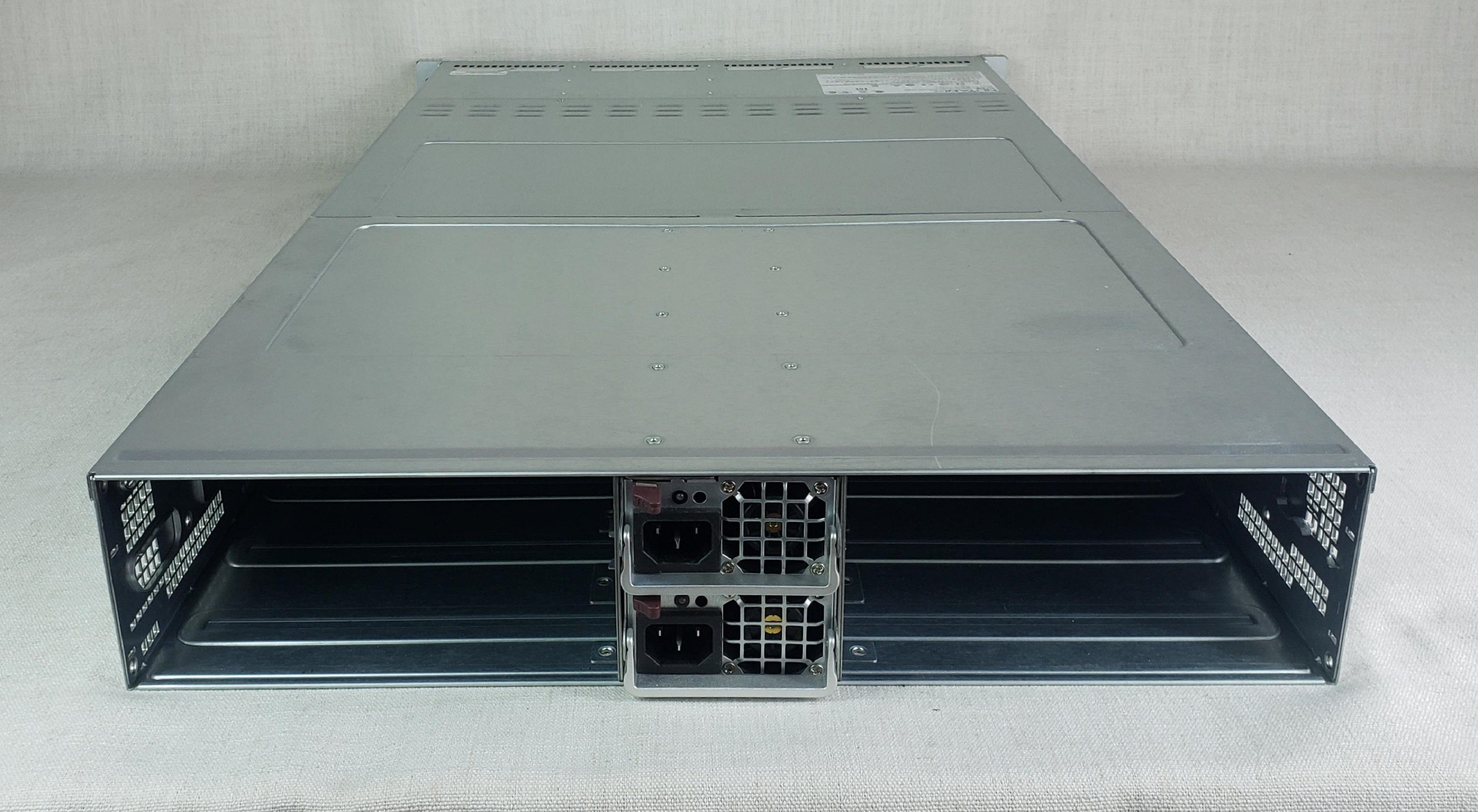 Nutanix NX-1465-G5-2640v4 2U 4 Node 12x 3.5” Barebones Server – No Nodes