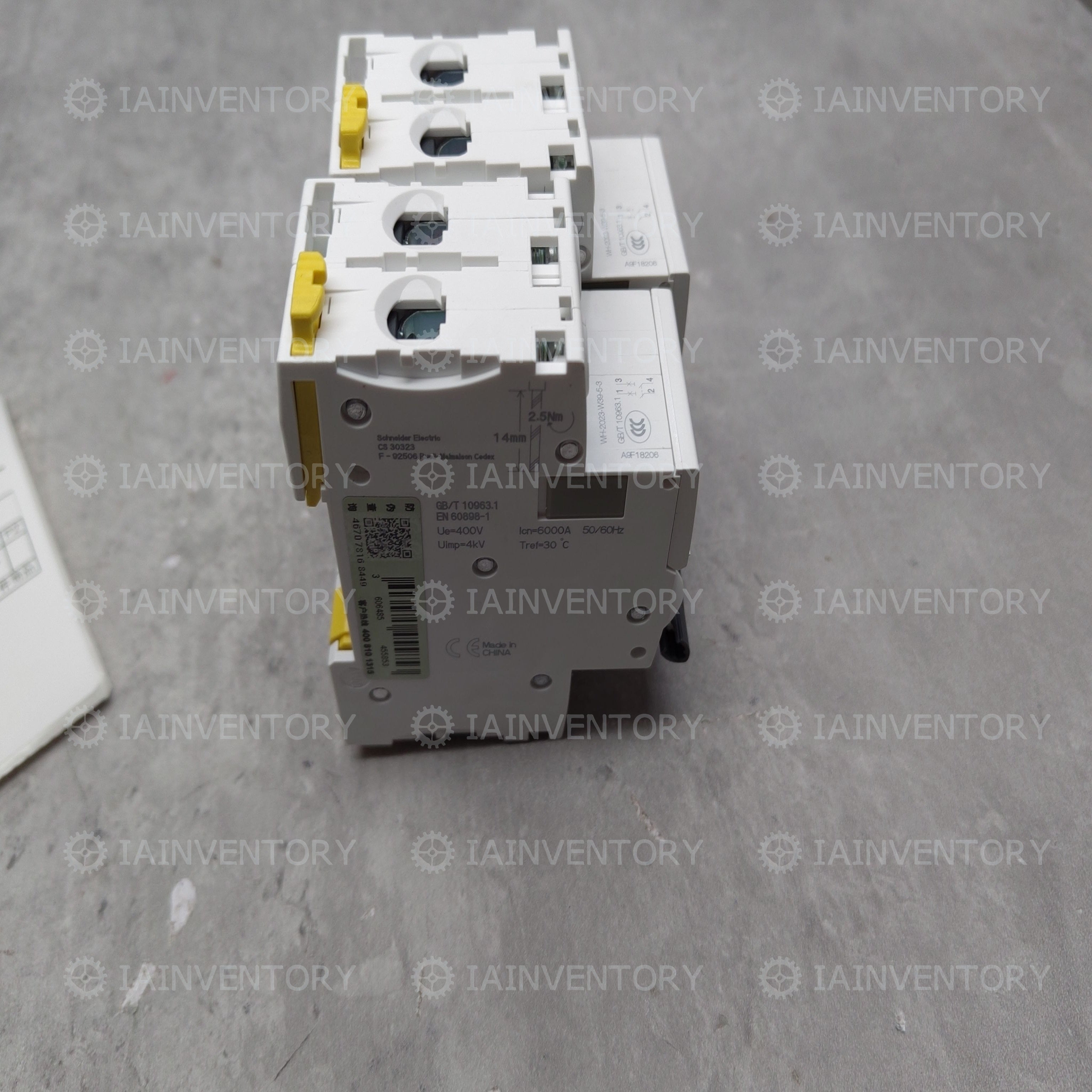 Schneider A9F18206