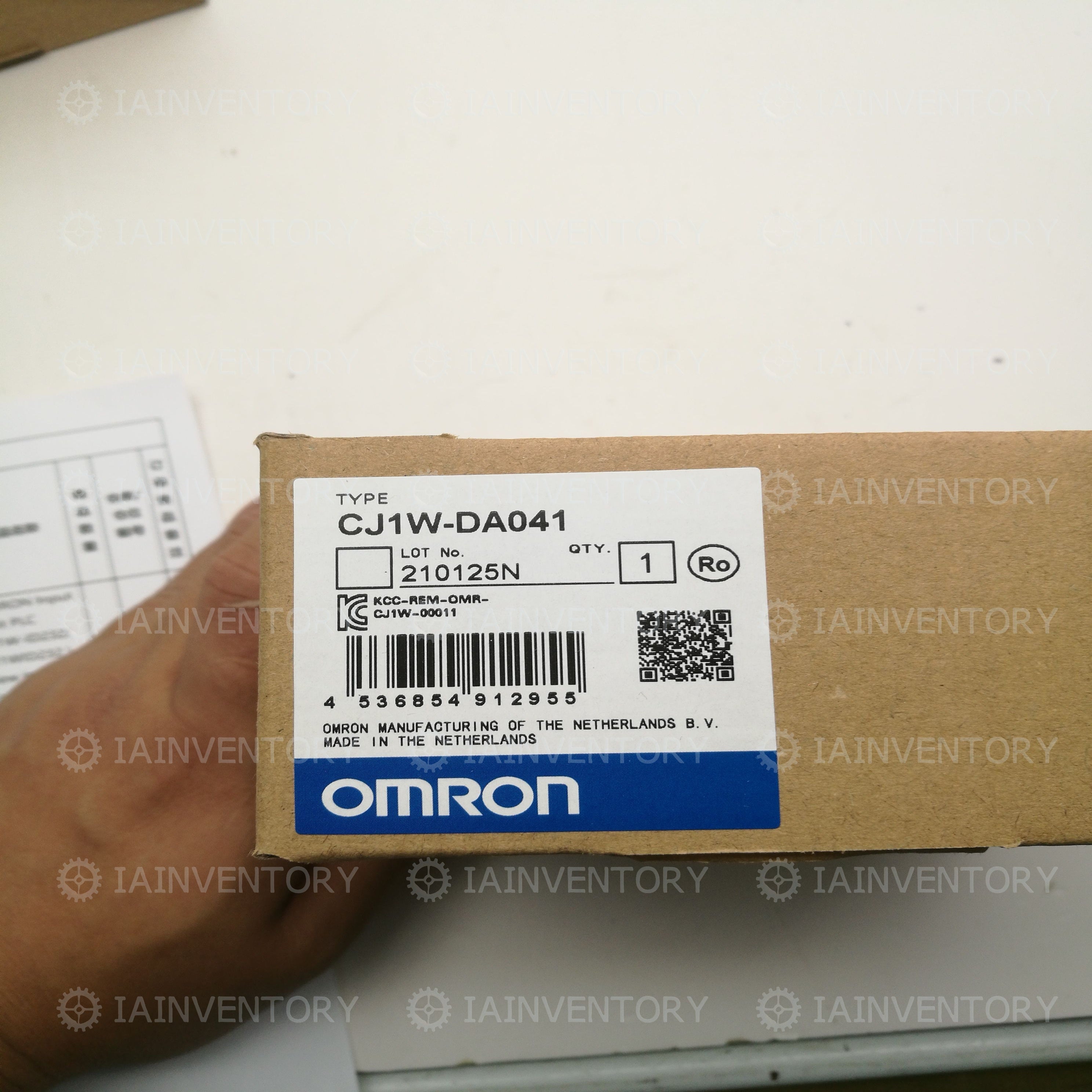 OMRON PLC CJ1W-DA041 CJ1WDA041