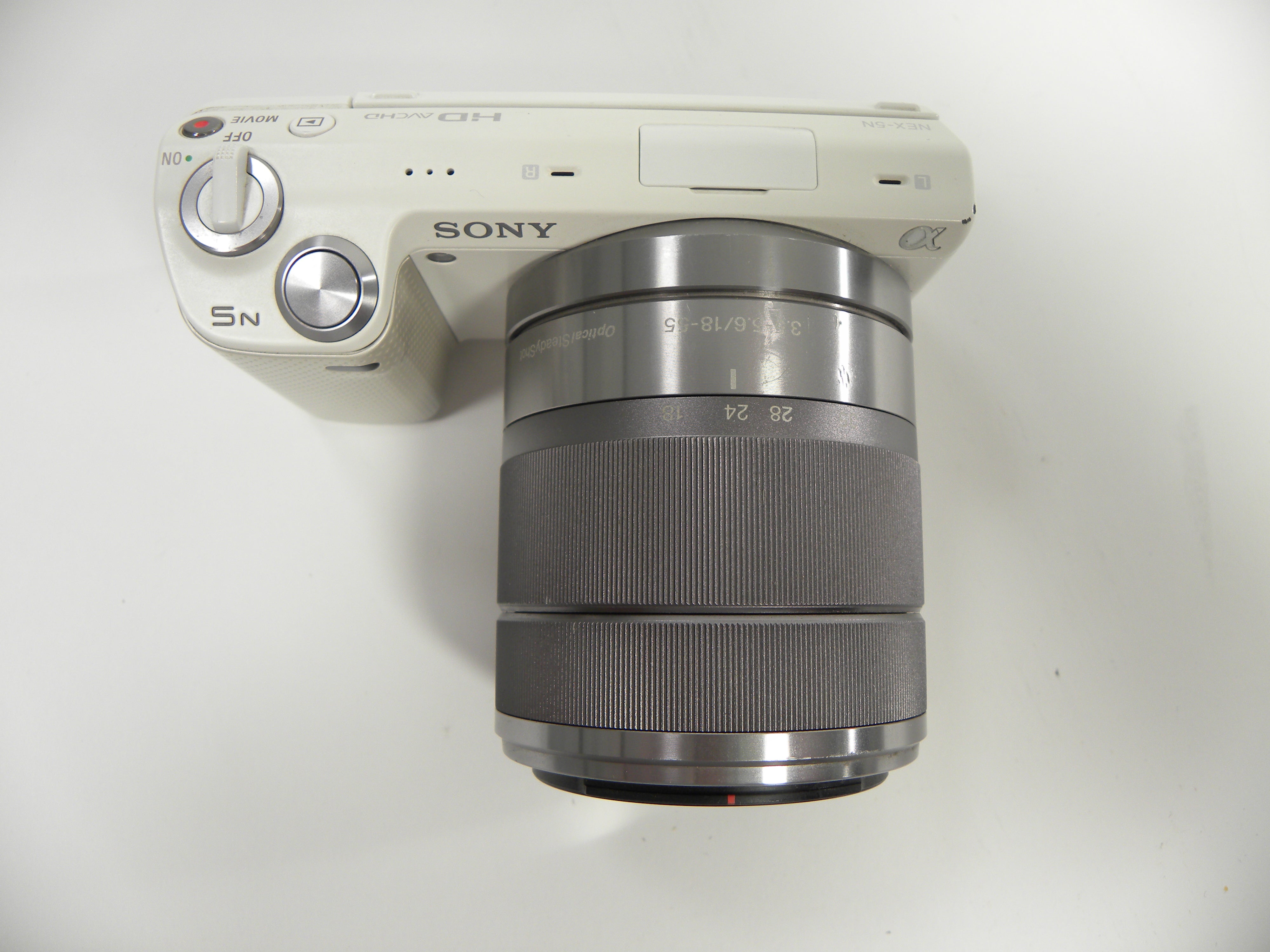 Sony a NEX-5N 14.2mp Digital Mirrorless Camera(White) w/18-55 f3.5-5.6 OSS
