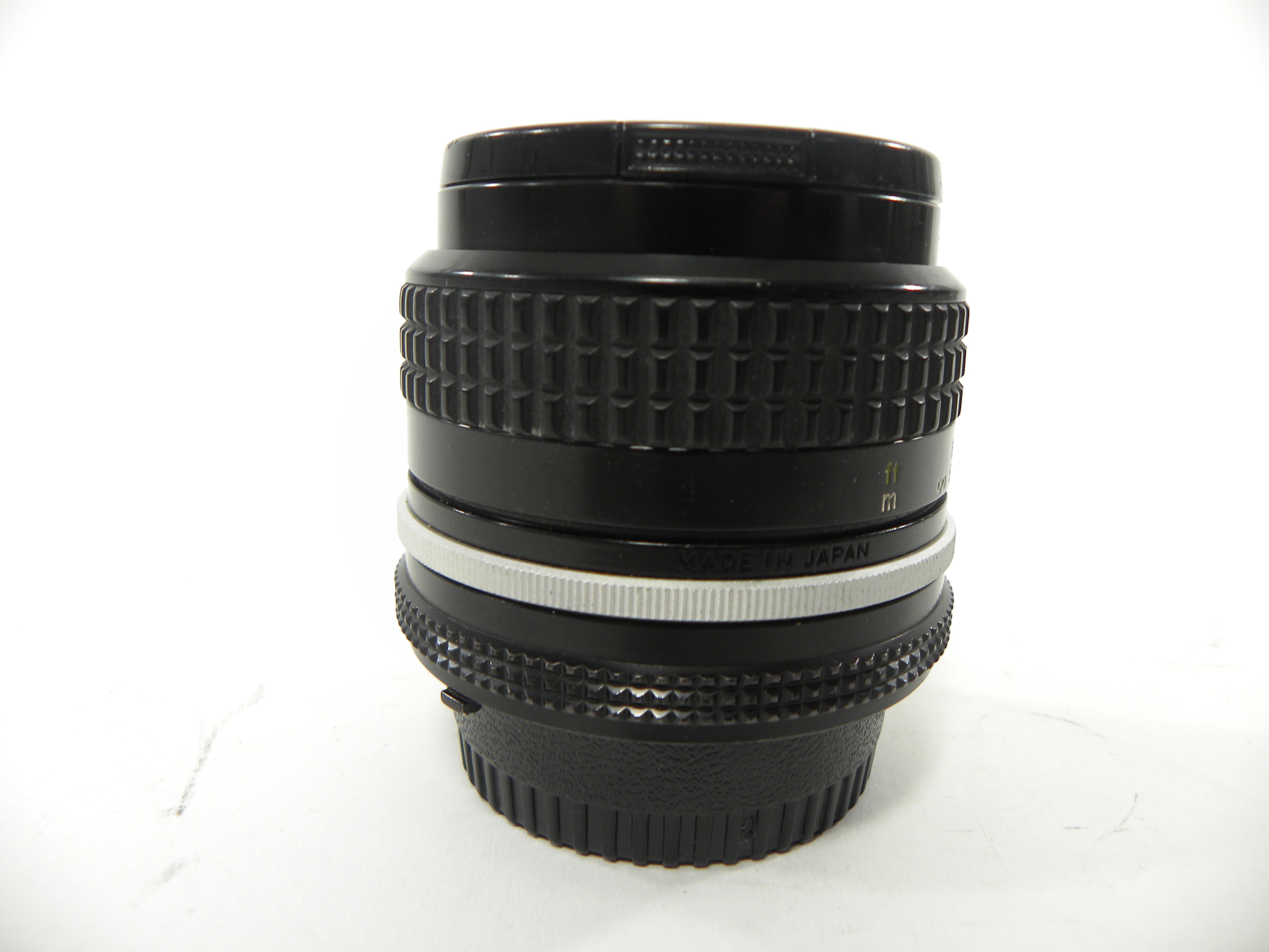 Nikon Nikkor 28mm f3.5 F Mount