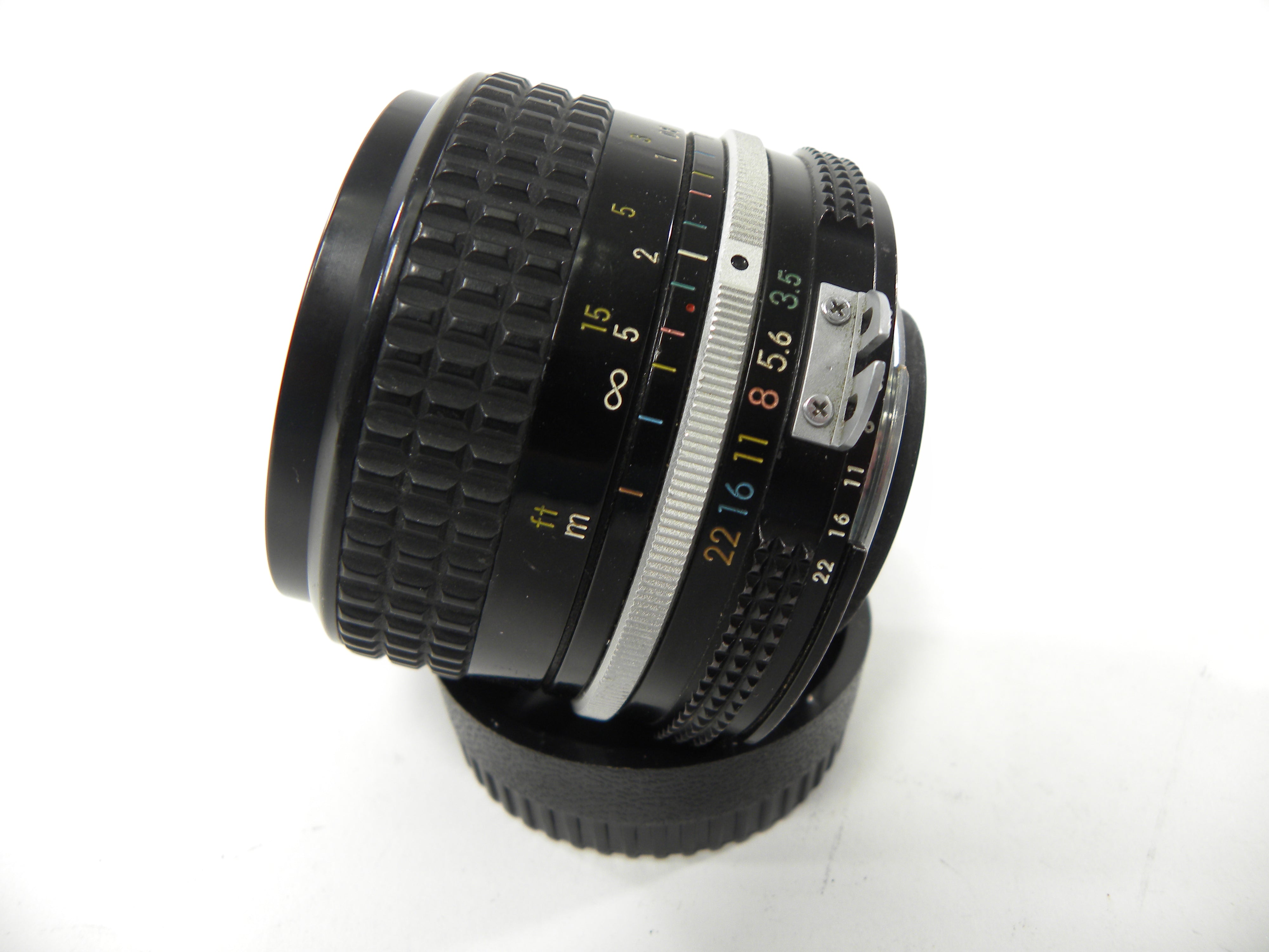 Nikon Nikkor 28mm f3.5 F Mount