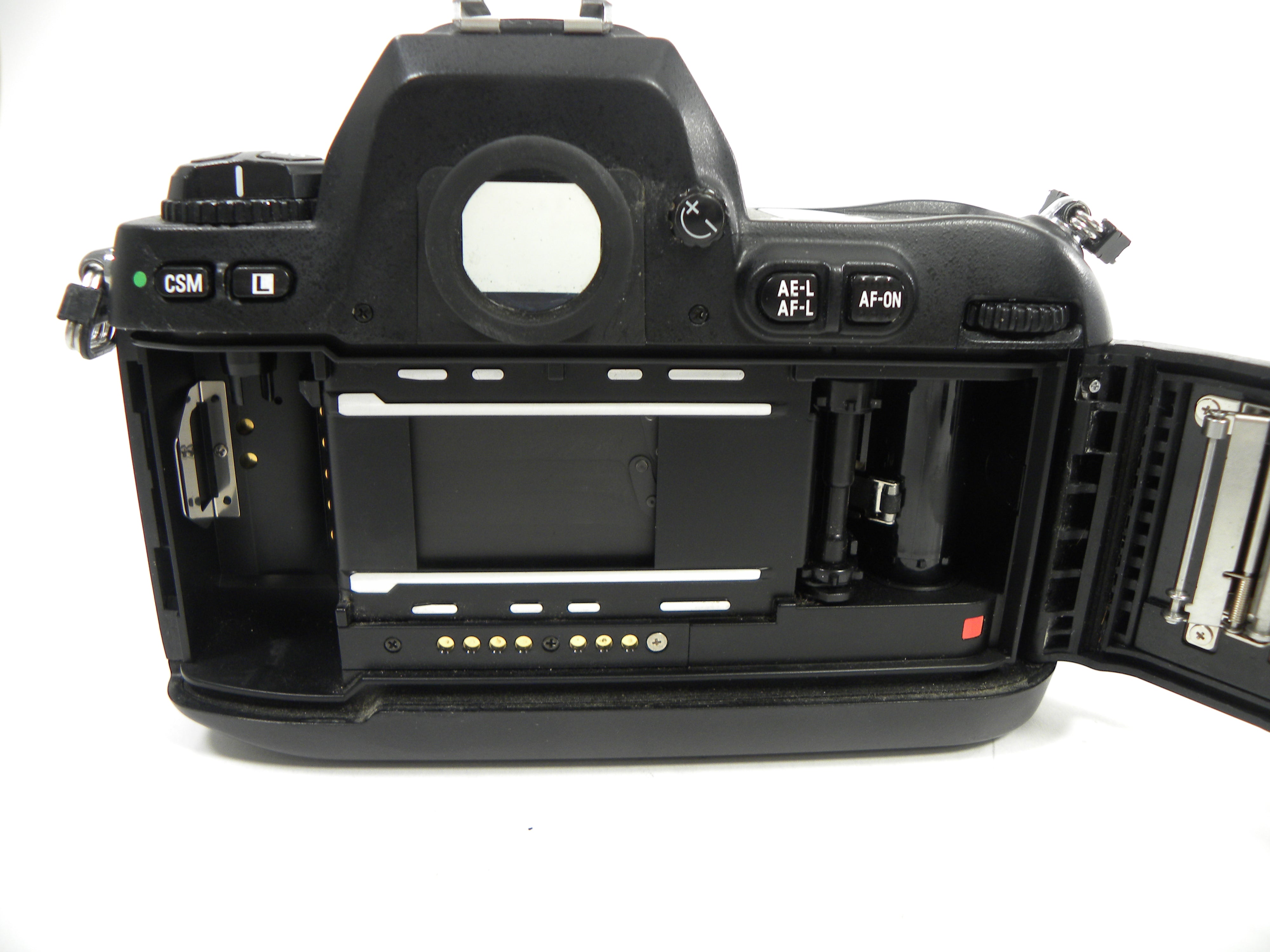 Nikon F100 35mm SLR film camera Body Only
