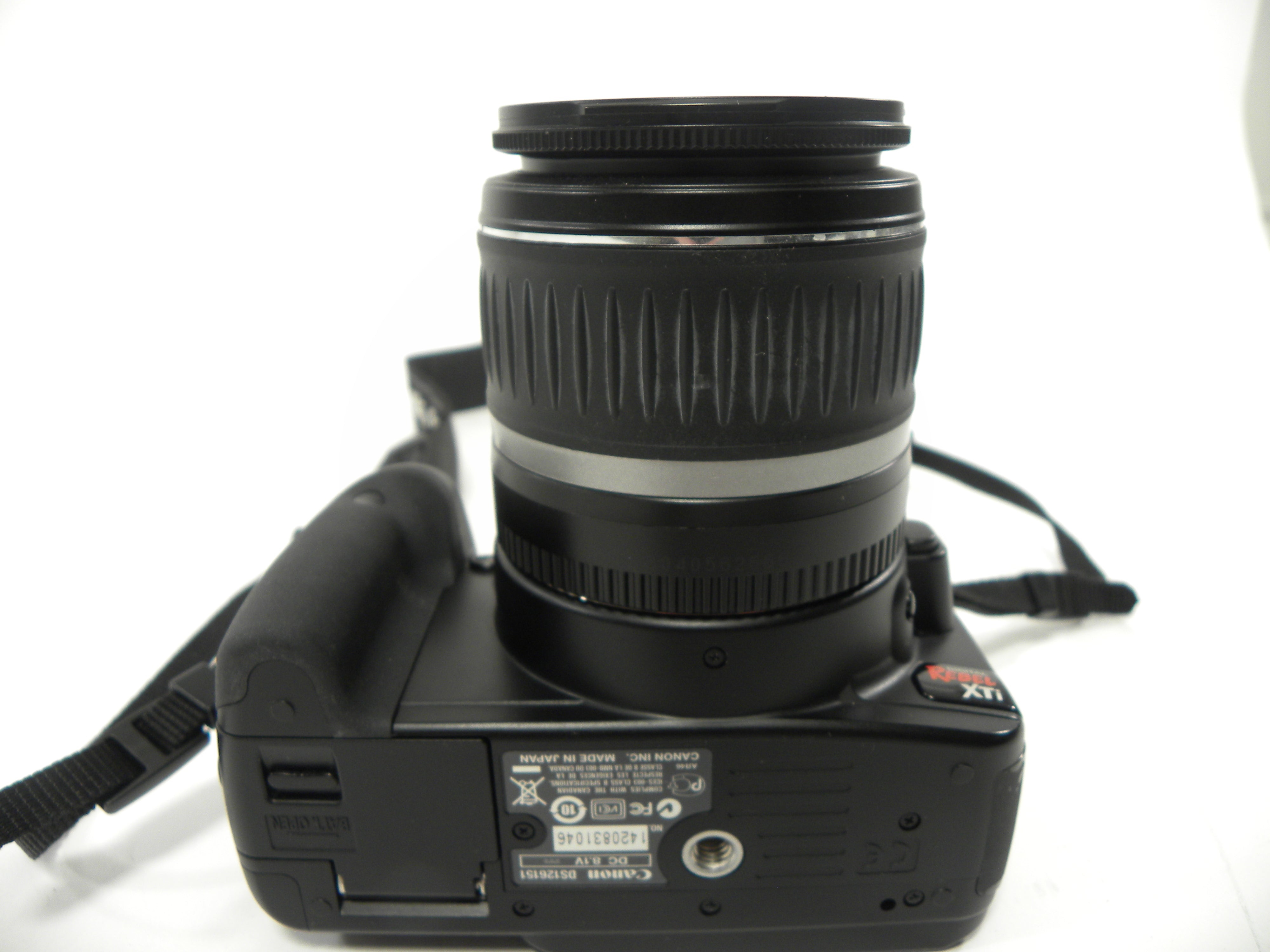 Canon EOS XTi 10.1mp Digital SLR w/EF-S 18-55mm f3.5-5.6 II AS IS  NO Returns!