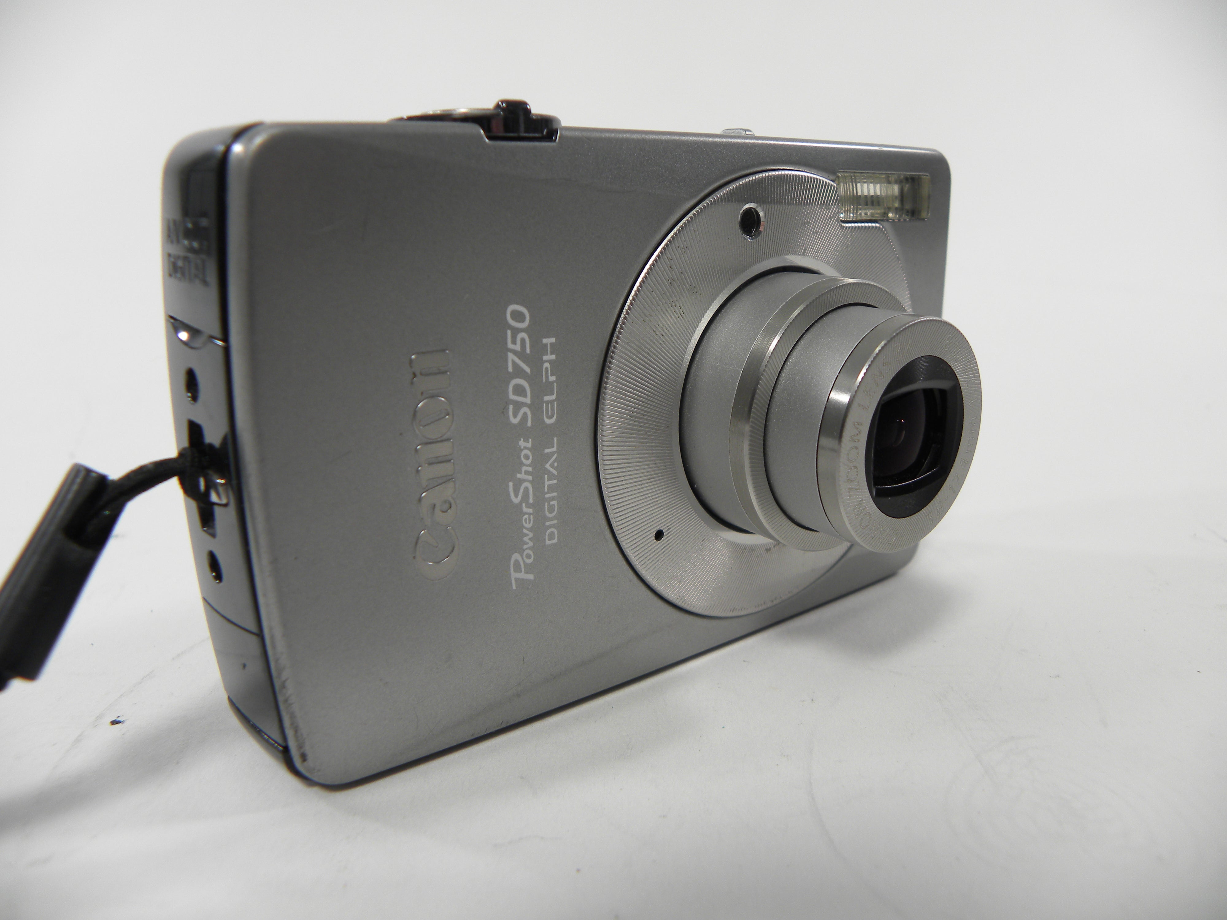Canon Power Shot 7.1mp Digital Elph