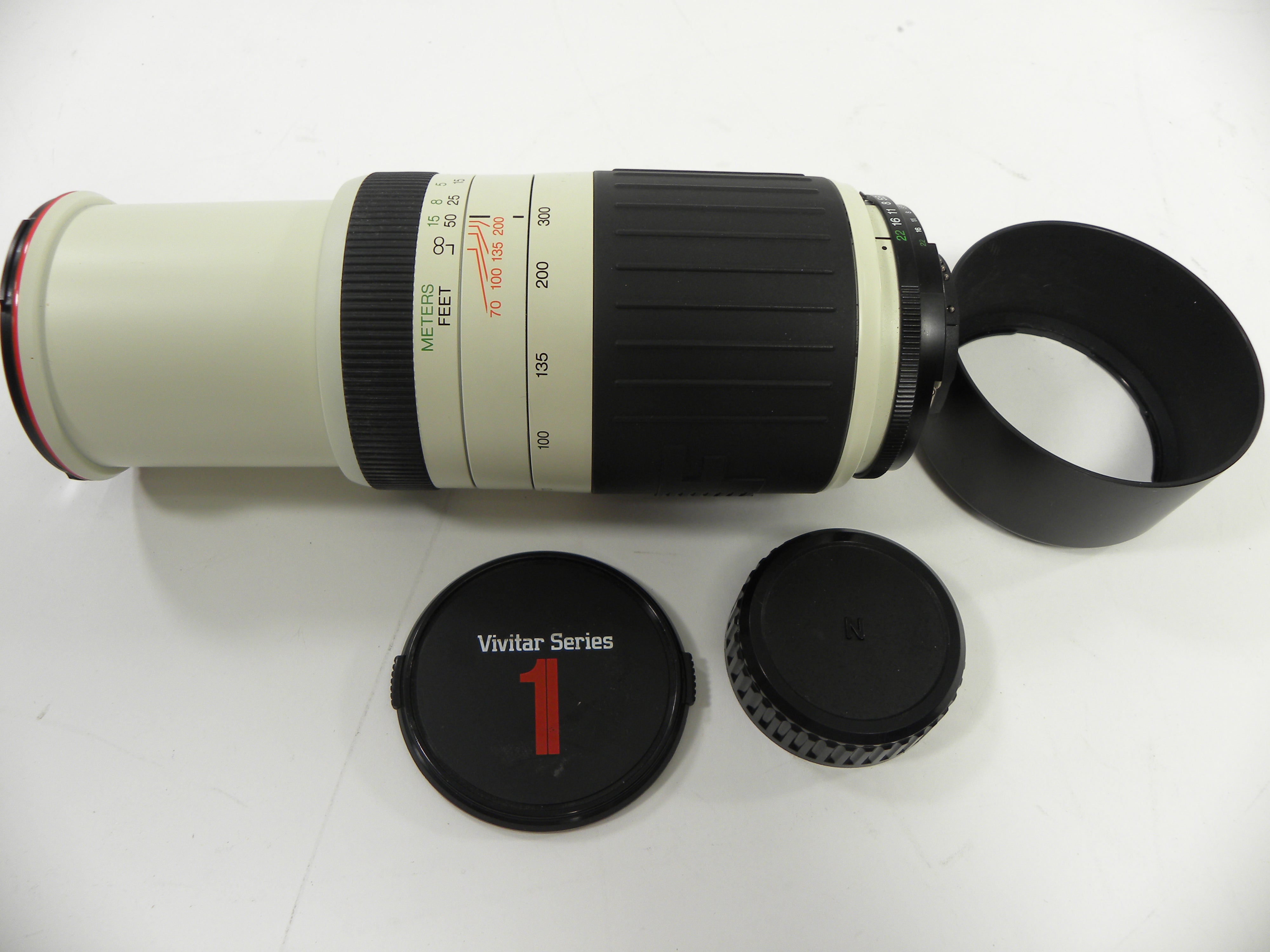 Vivitar Series 1 70-300mm f4.5-5.6 Nikon F Mount