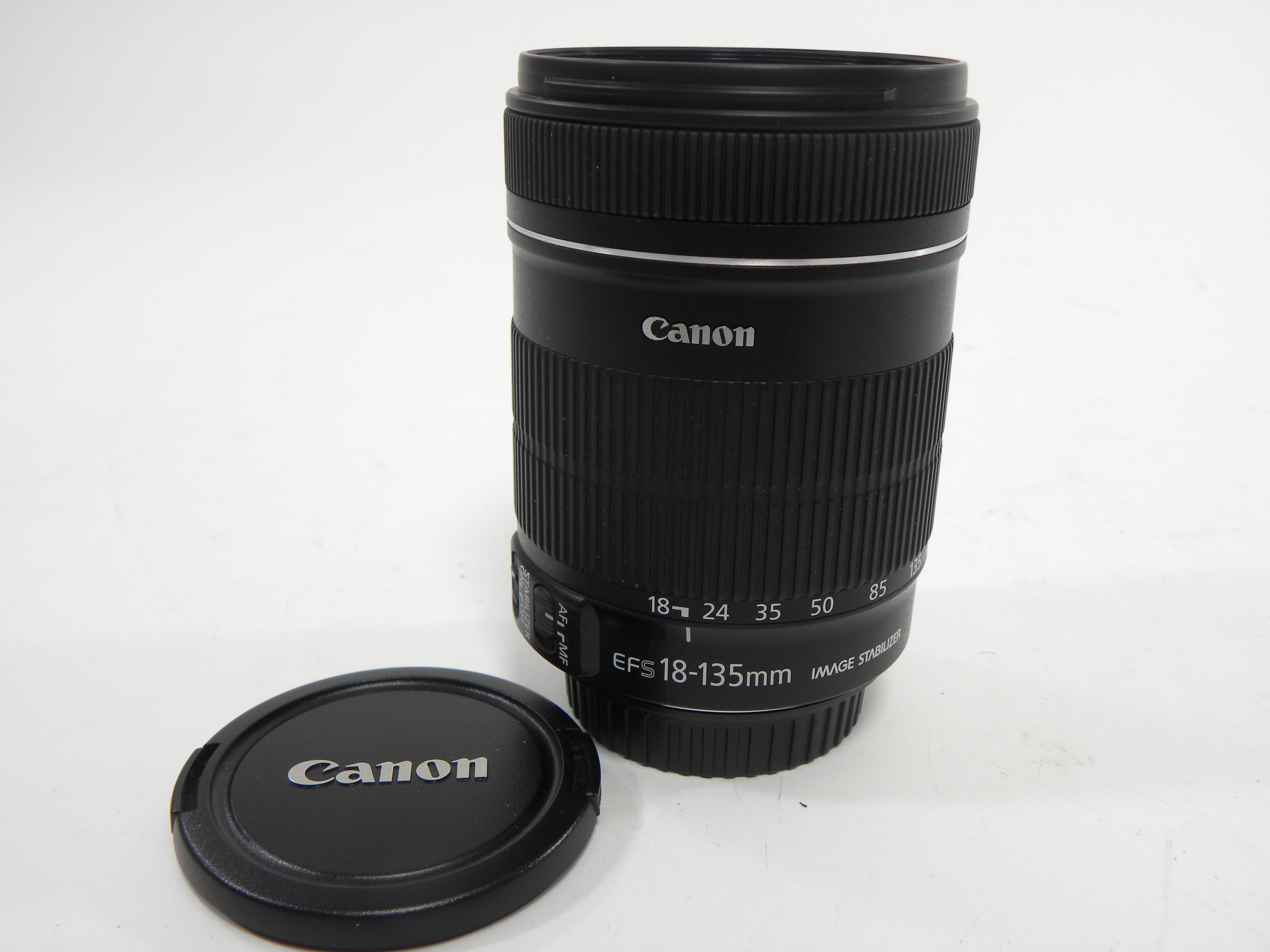 Canon EF-S 18-135mm f3.5-5.6 IS