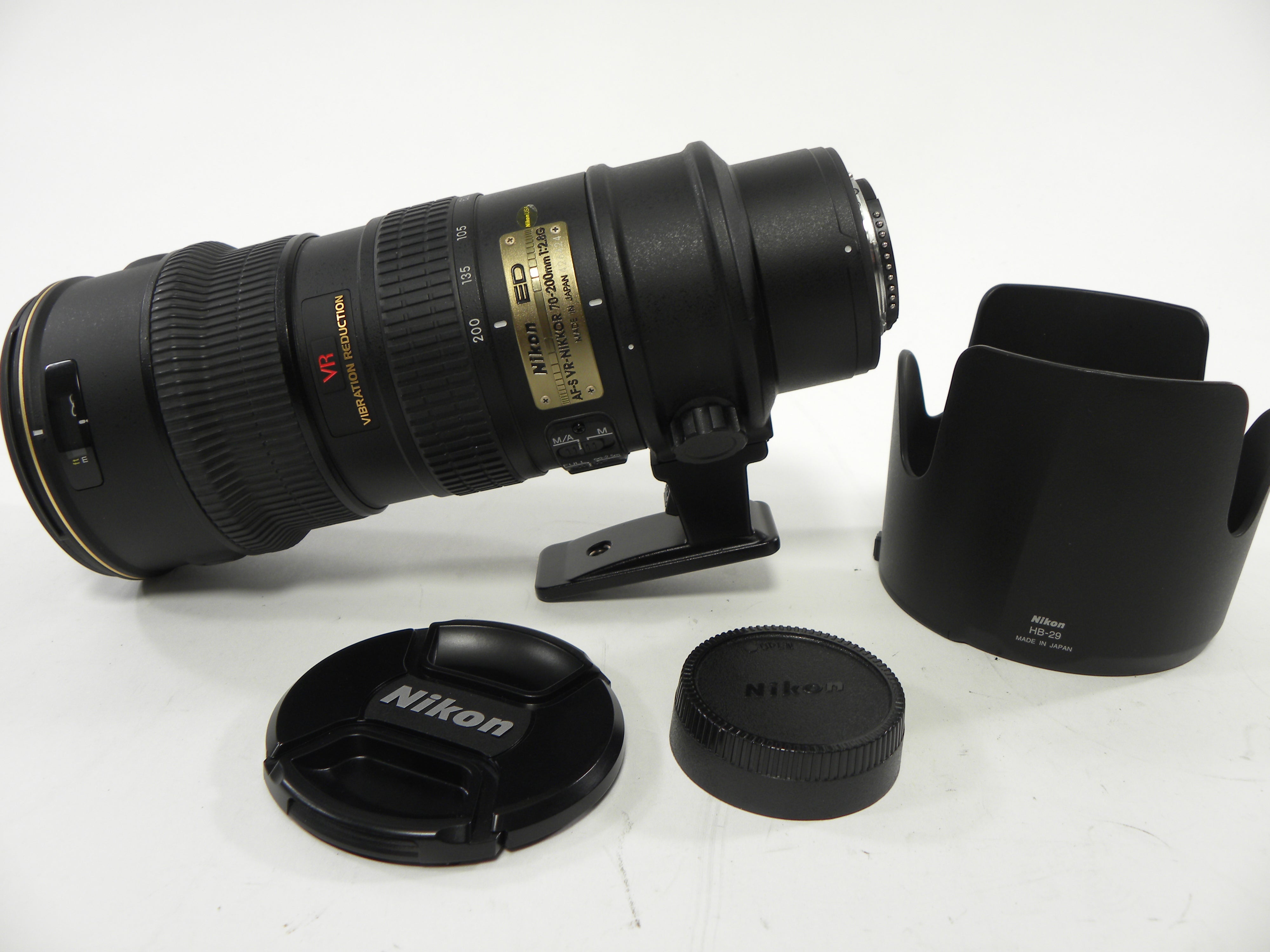 Nikon AF-S Nikkor VR ED IF 70-200mm f2.8G F Mount
