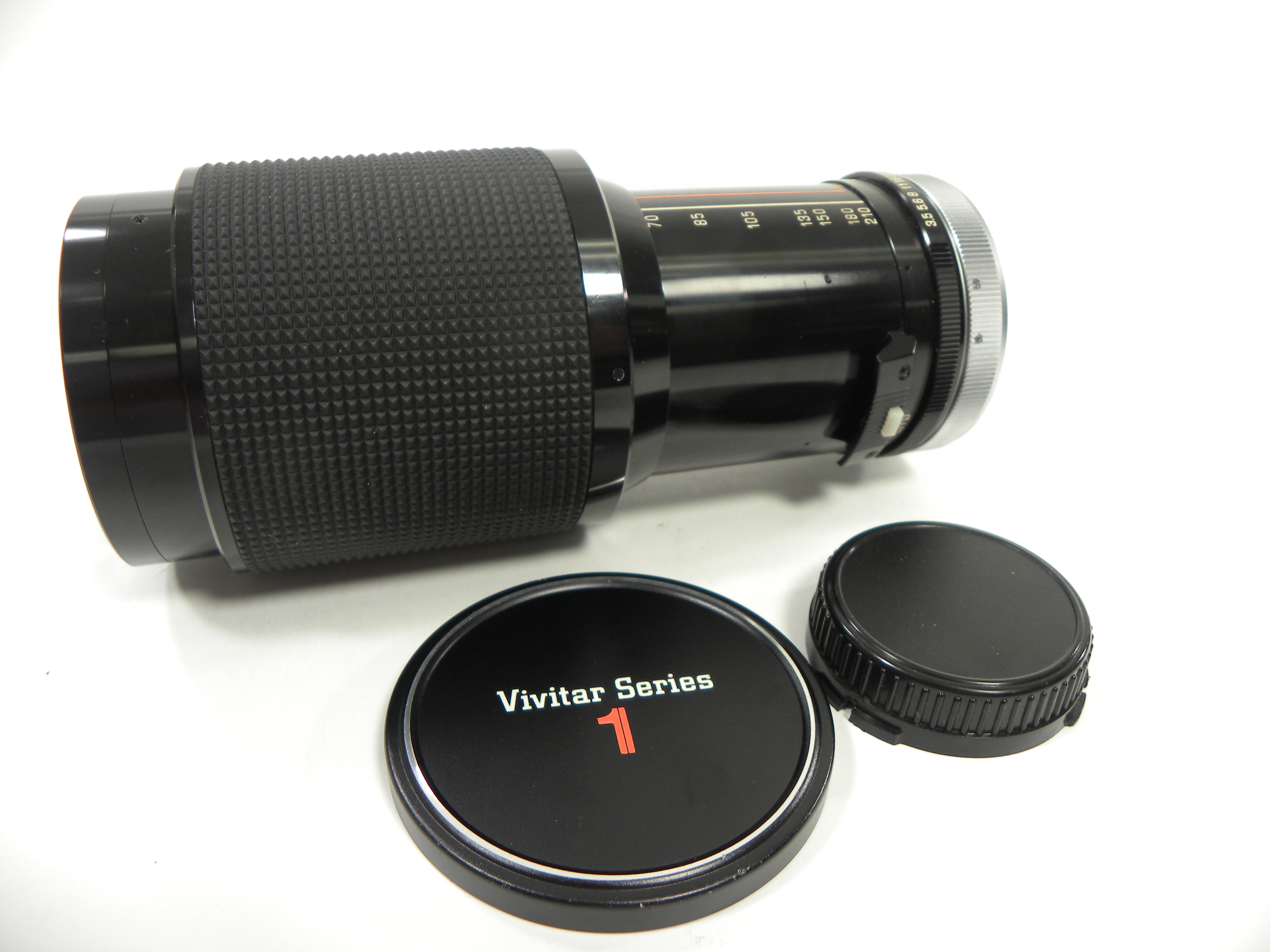 Vivitar Series 1 VMC Macro Focusing Auto Zoom 70-210mm f3.5 Canon FD Mount