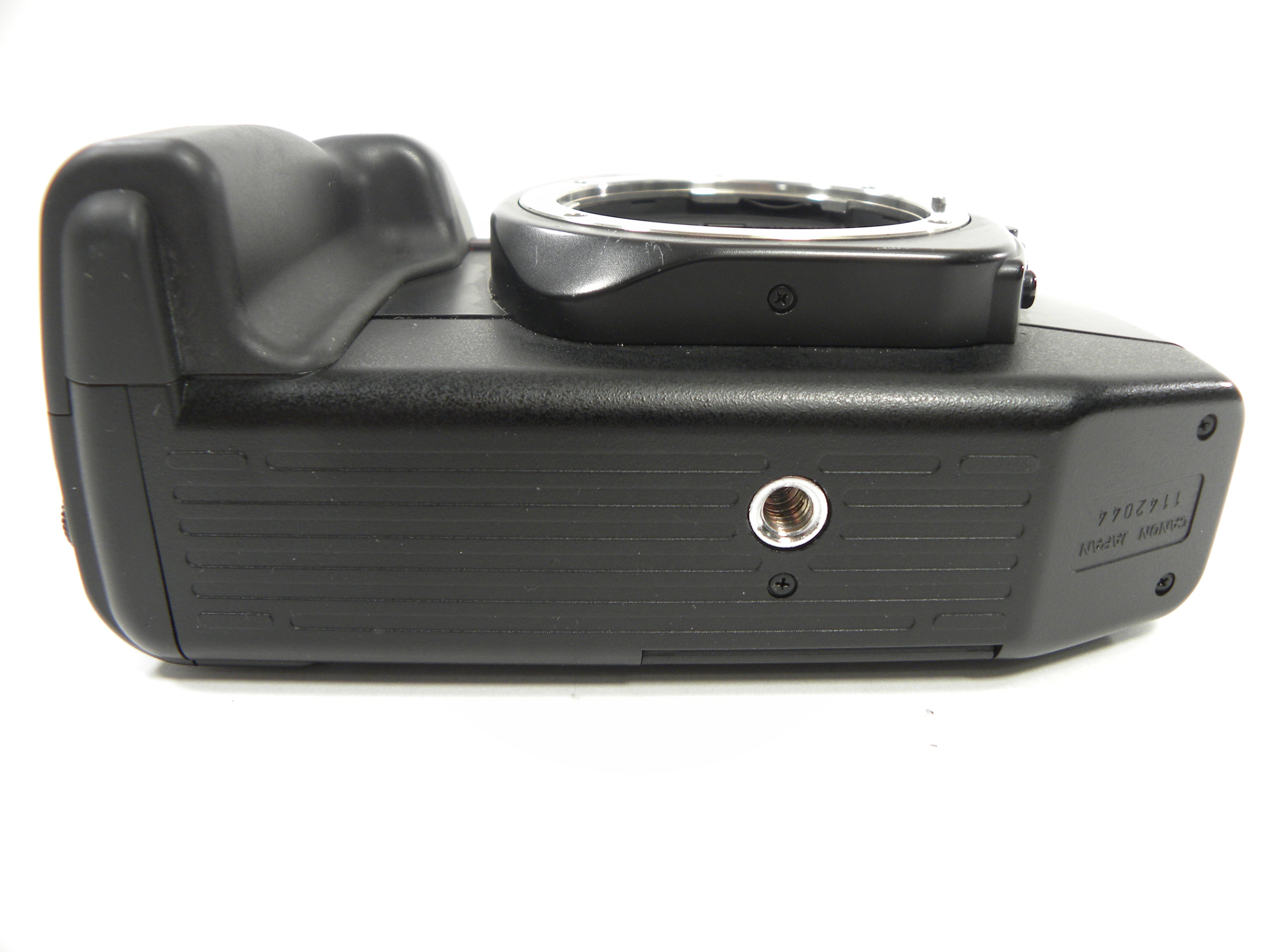 Canon EOS 620 35mm SLR Body Only w/Quartz Date Back E