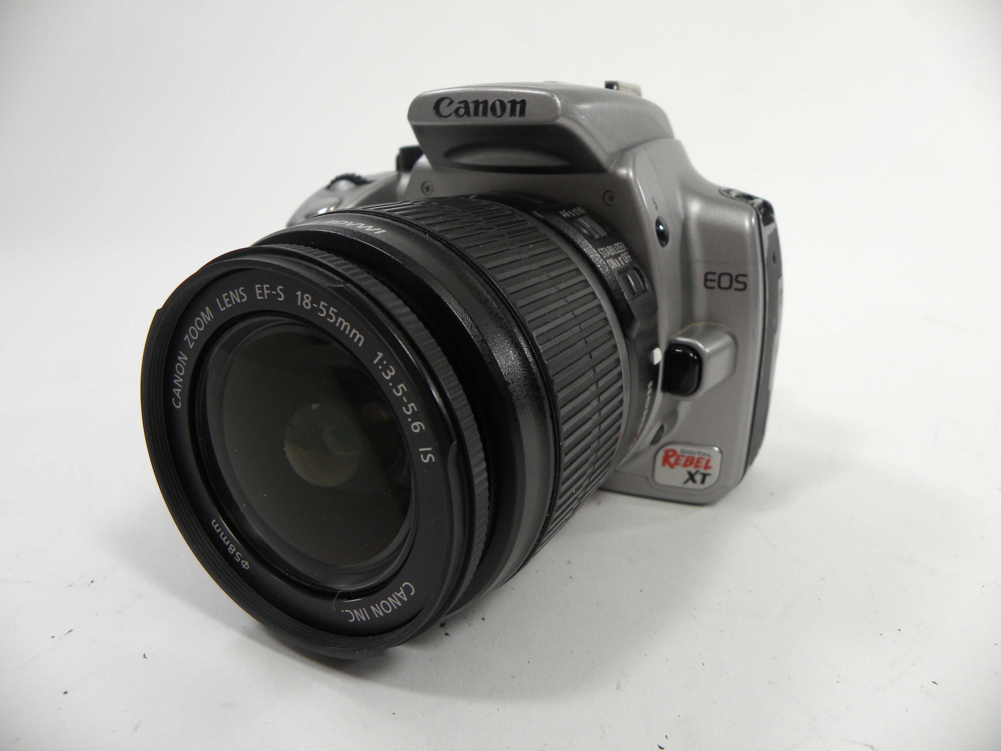 Canon EOS Rebel XT 8.0mp Digital SLR w/EF-S 18-55mm f3.5-5.6
