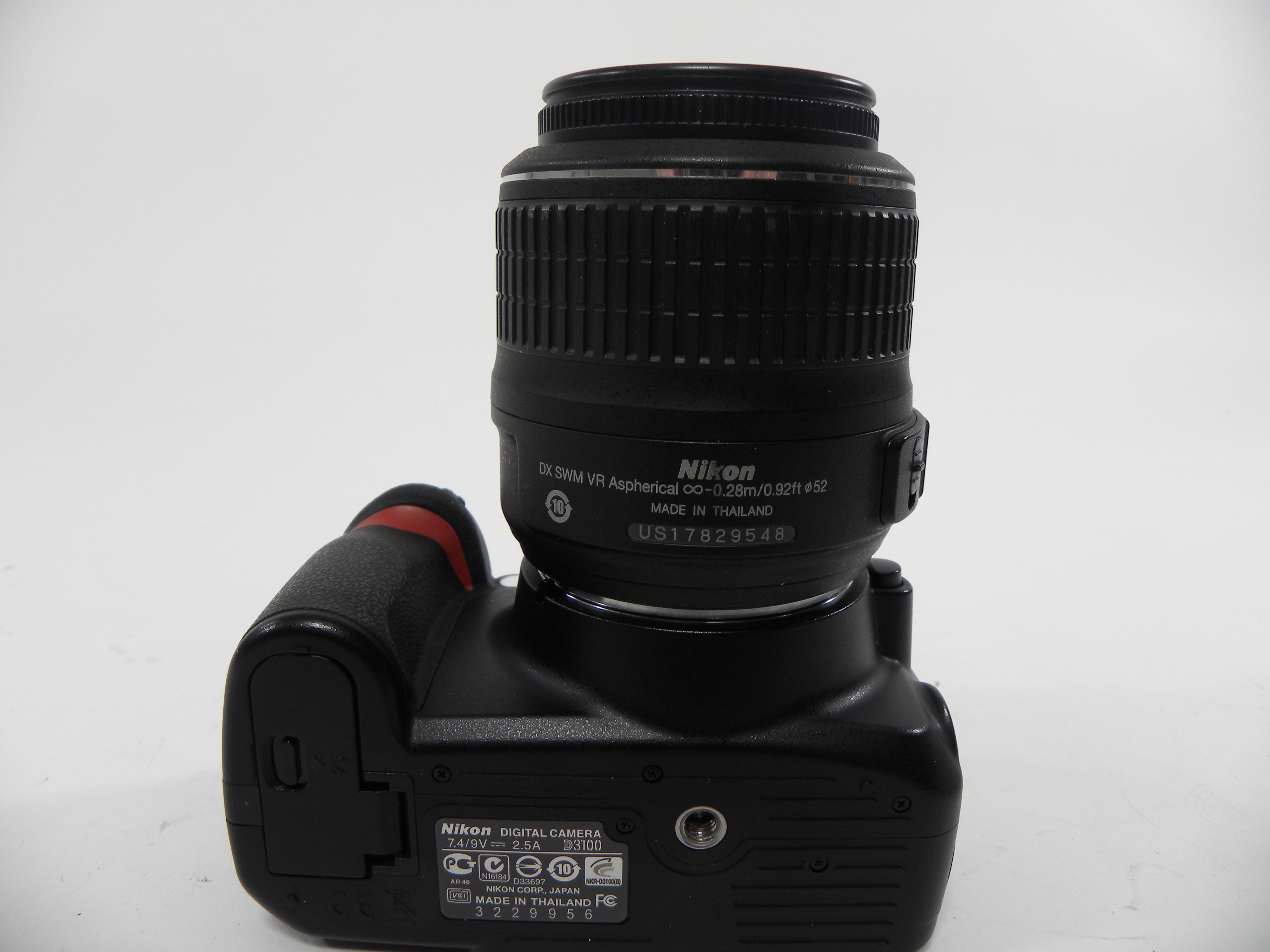 Nikon D3100 14.2mp Digital SLR w/Nikkor AF-S DX VR 18-55 Shutter Ct. 346