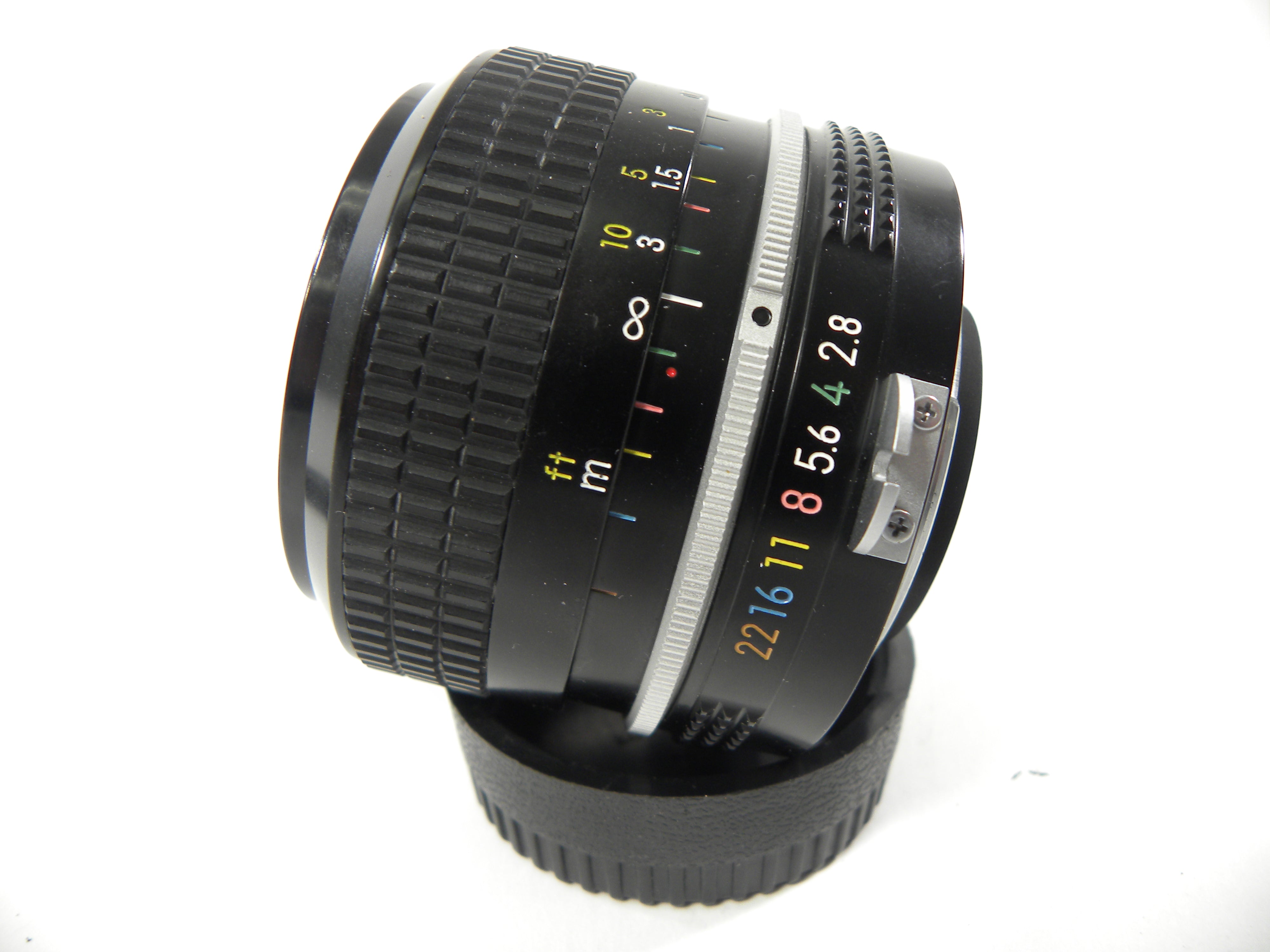 Nikon Nikkor 24mm f2.8