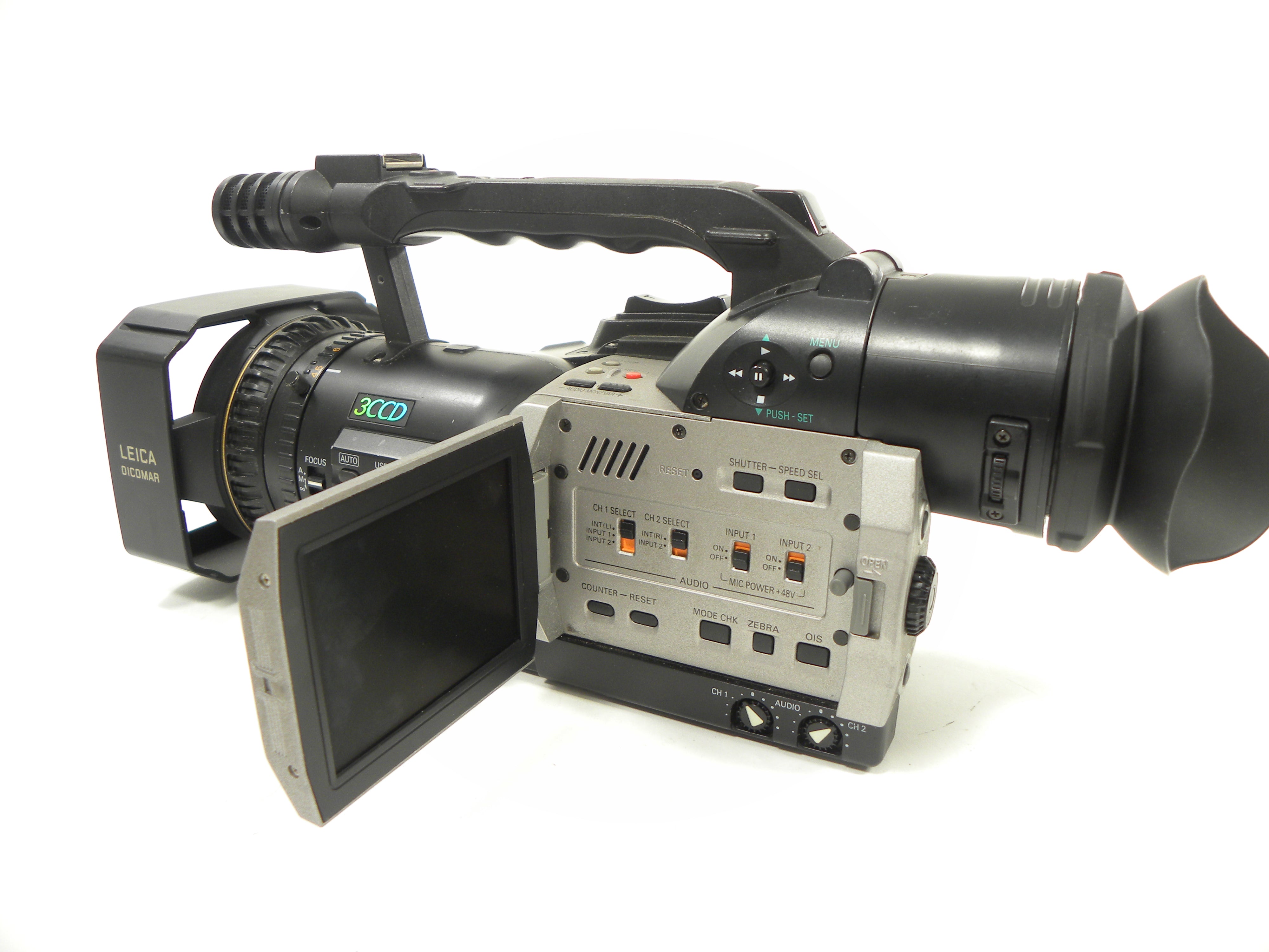 Panasonic AG-DVX100BP 3CCD Mini DV Camcorder AS IS NO RETURNS!