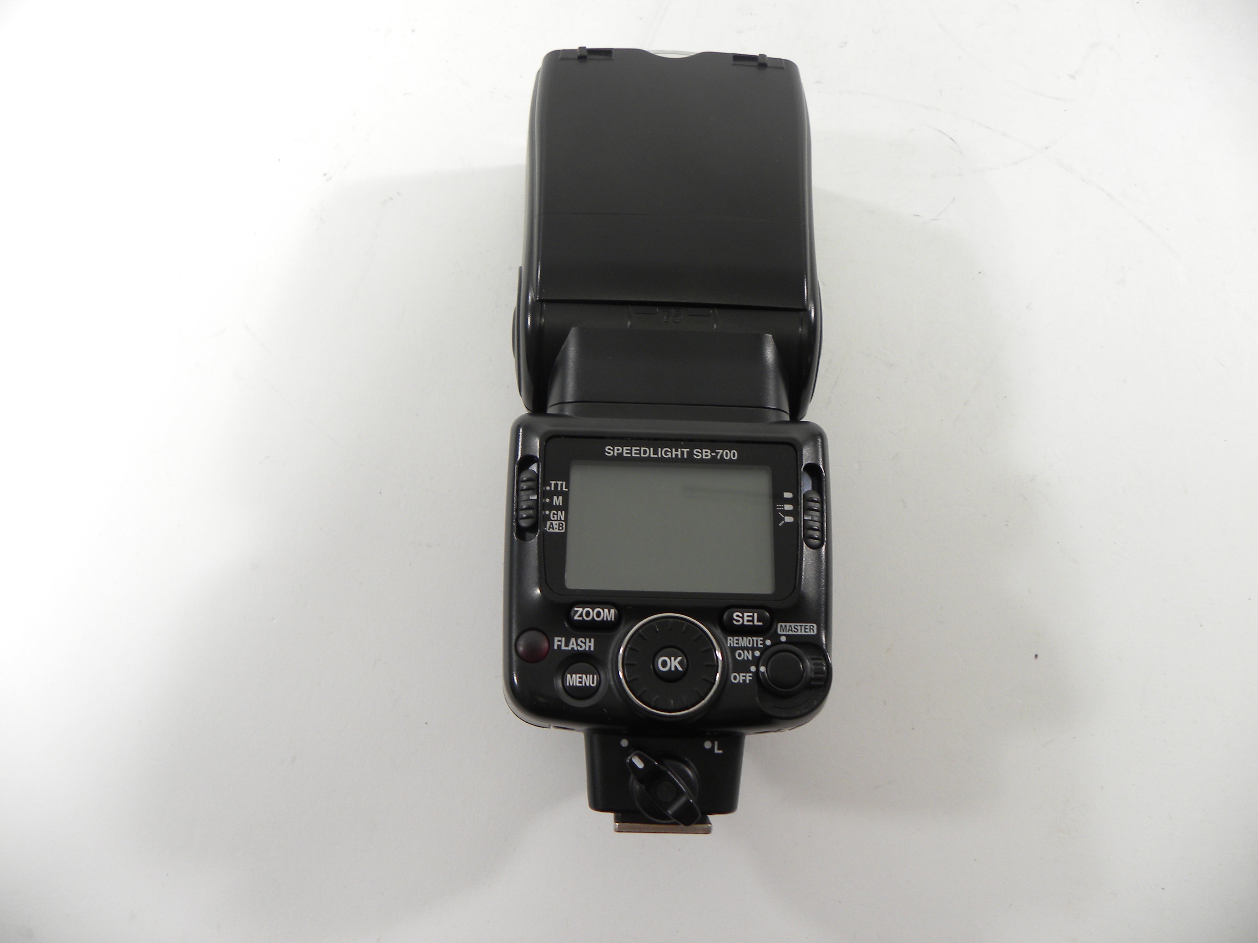 Nikon Speedlight SB-700