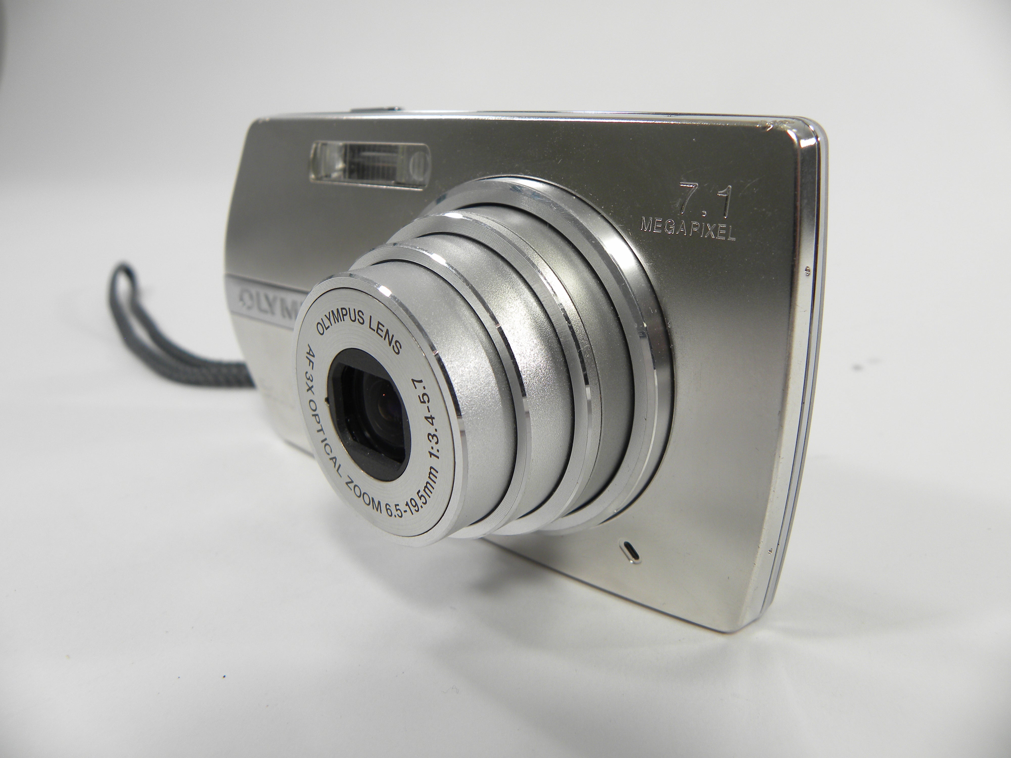 Olympus Stylus 710 7.1mp Digital Camera