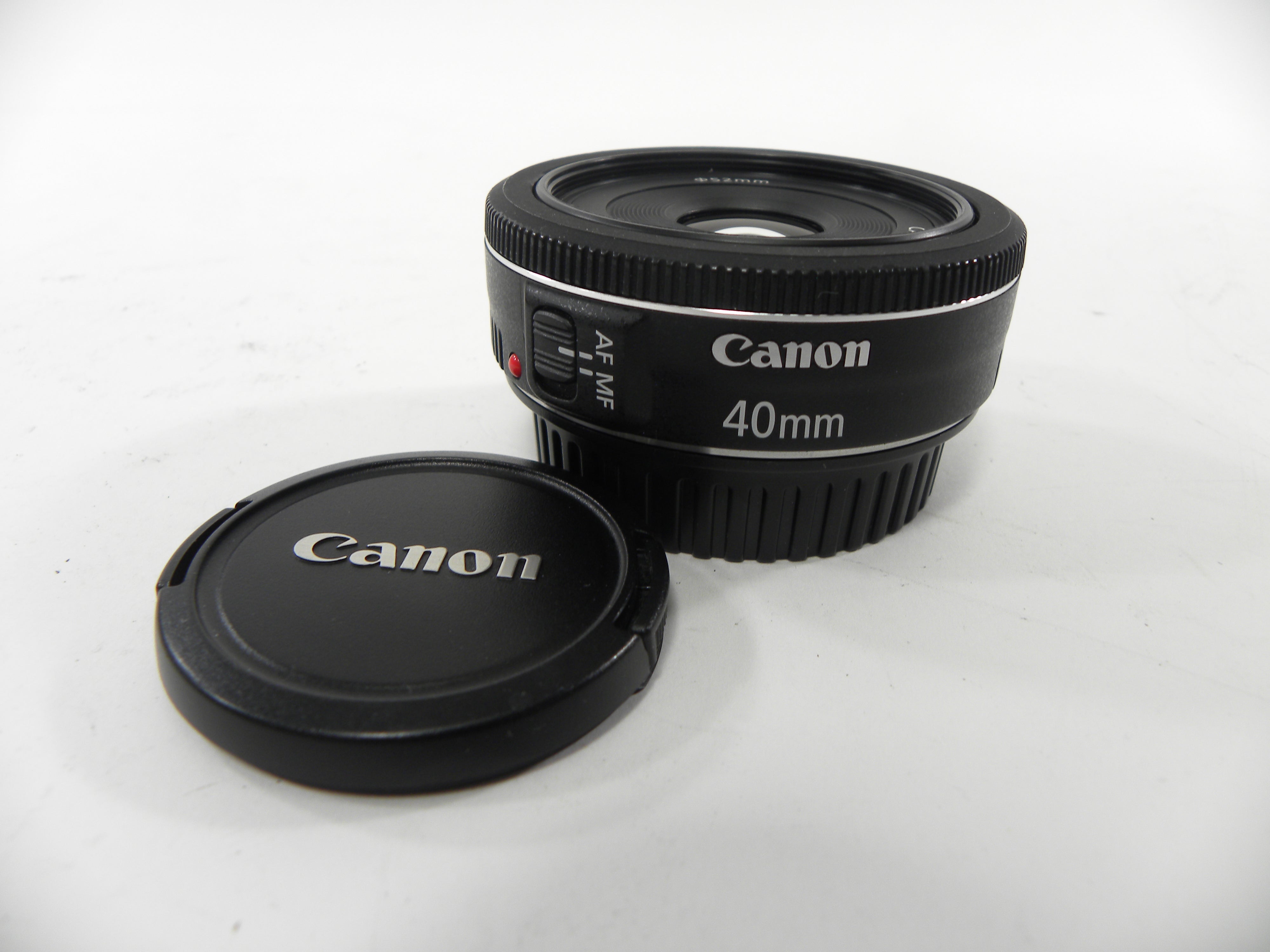 Canon EF 40mm f2.8 STM