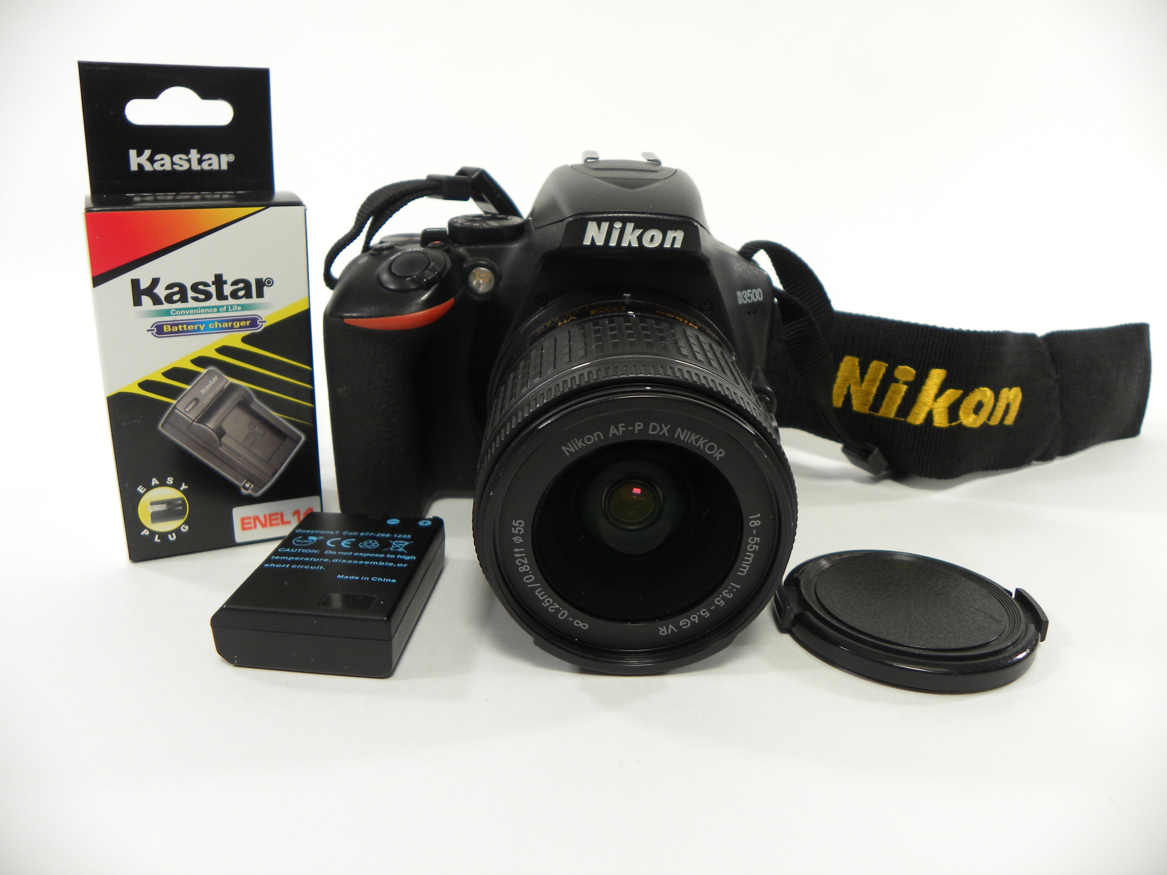 Nikon D3500 24.2mp Digital SLR w/AF-P Nikkor 18-55 shutter ct. 32,455