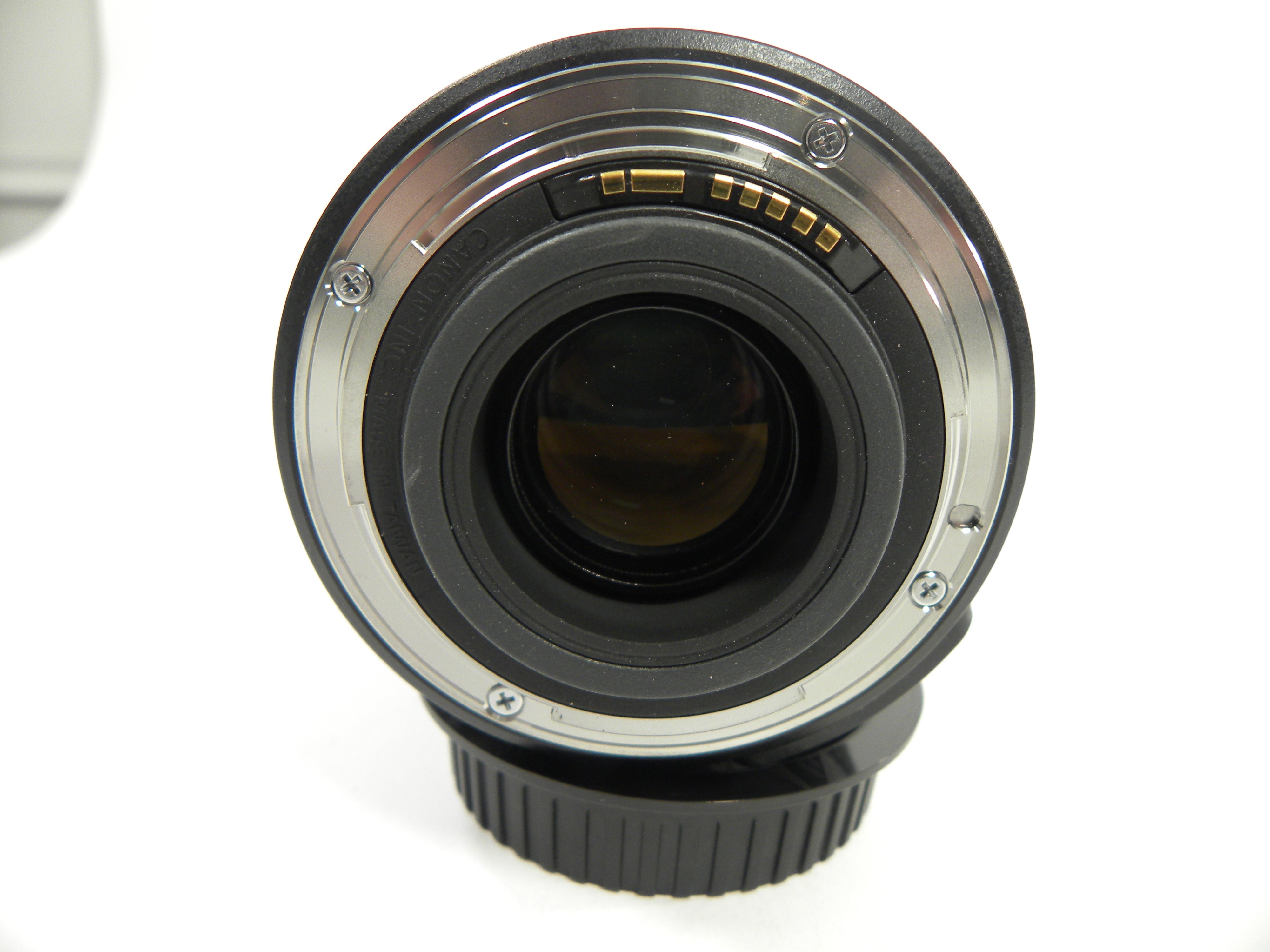 Canon EF-S 18-135mm f3.5-5.6 IS