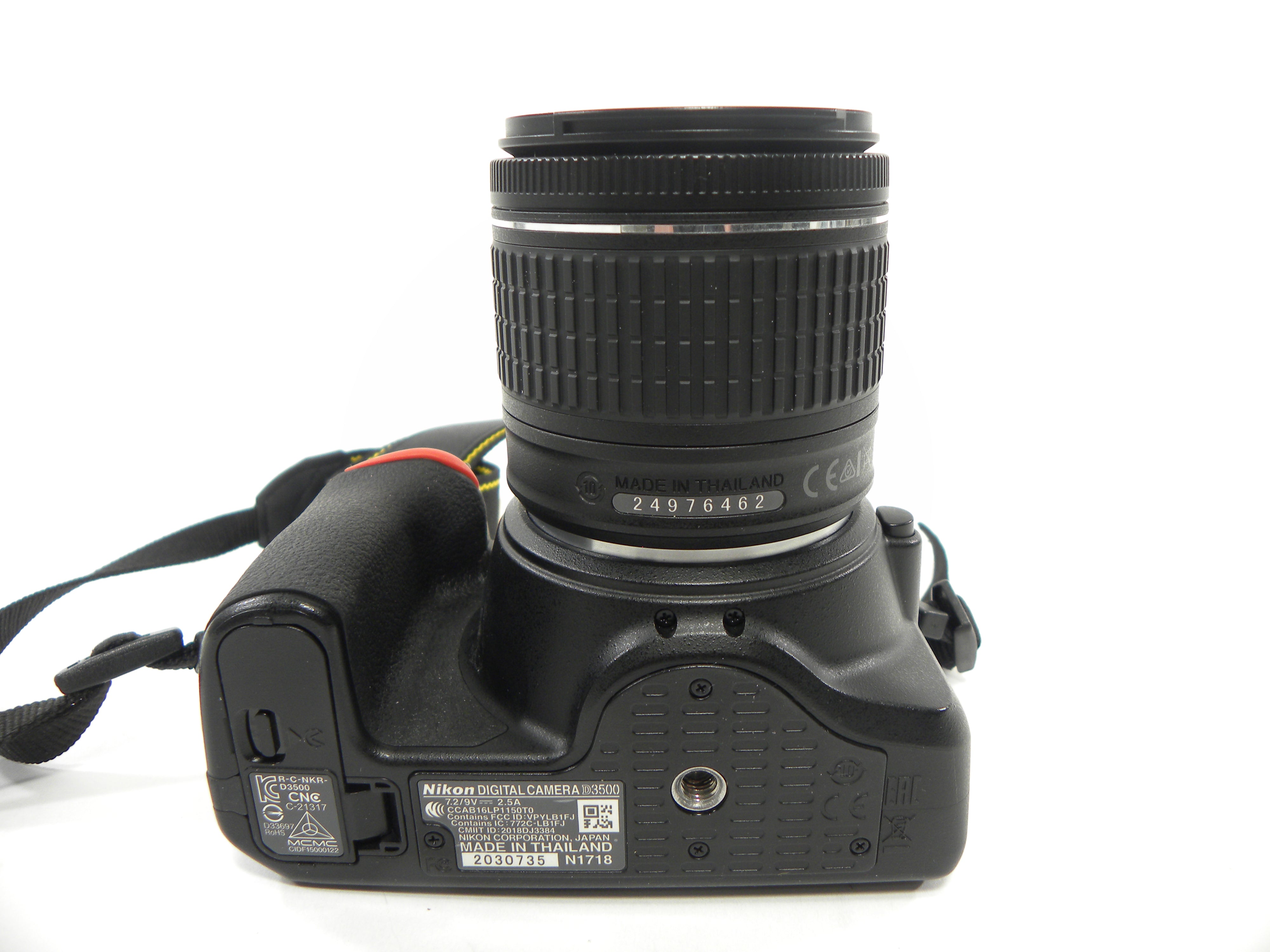 Nikon D3500 24.2mp Digital SLR w/Nikkor AF-P DX VR 18-55 Shutter Ct. 9,106