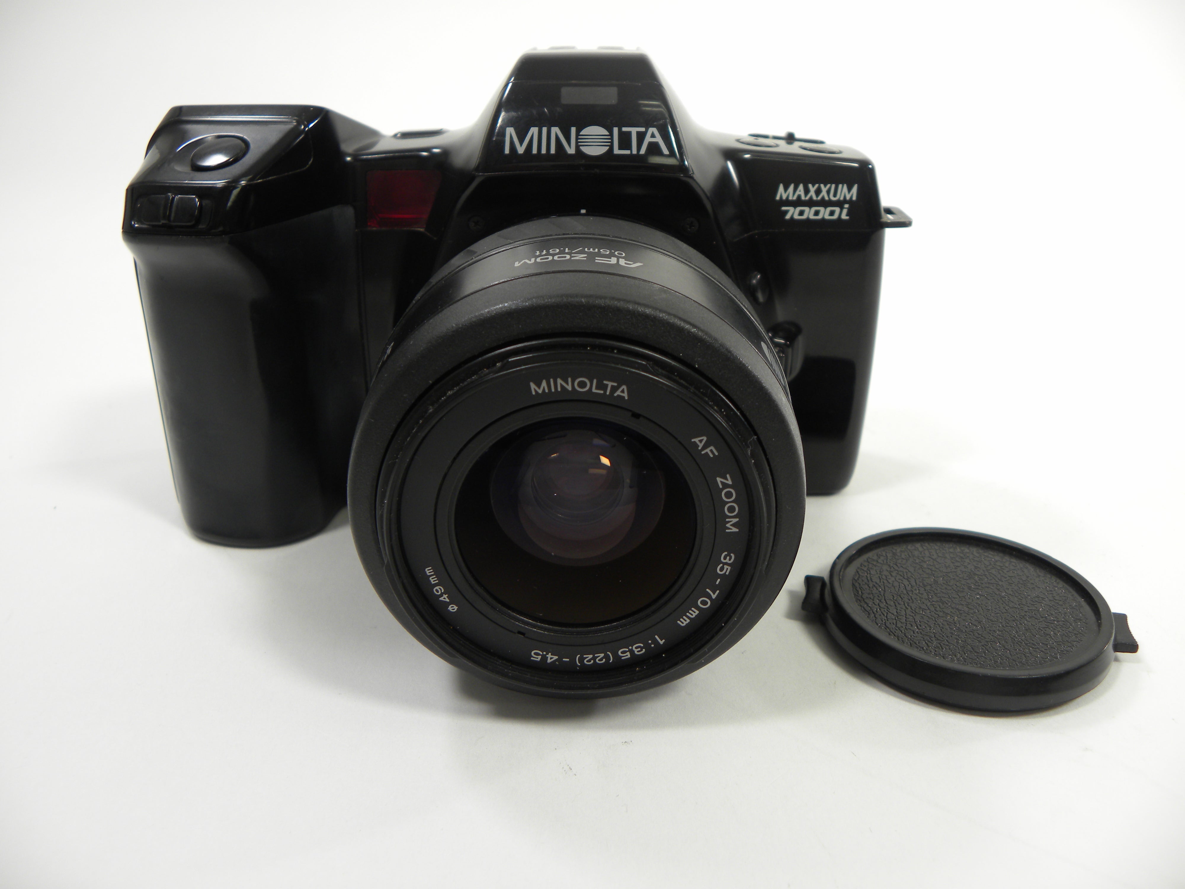 Minolta Maxxum 7000i AF w/AF Zoom 35-70mm f3.5-4.5