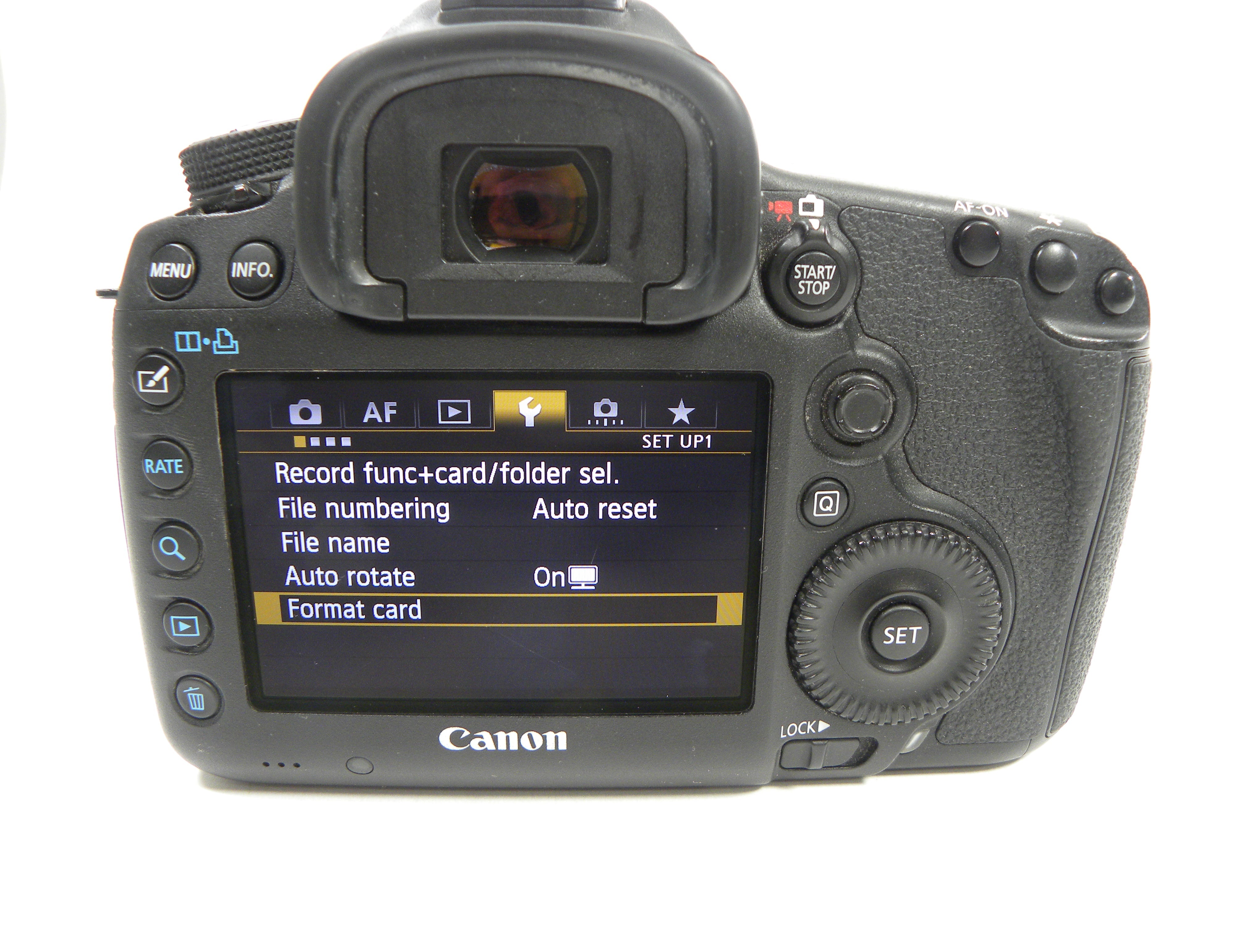 Canon EOS 5D Mark III 22.3mp Digital SLR Body only Shutter Ct. 133,142