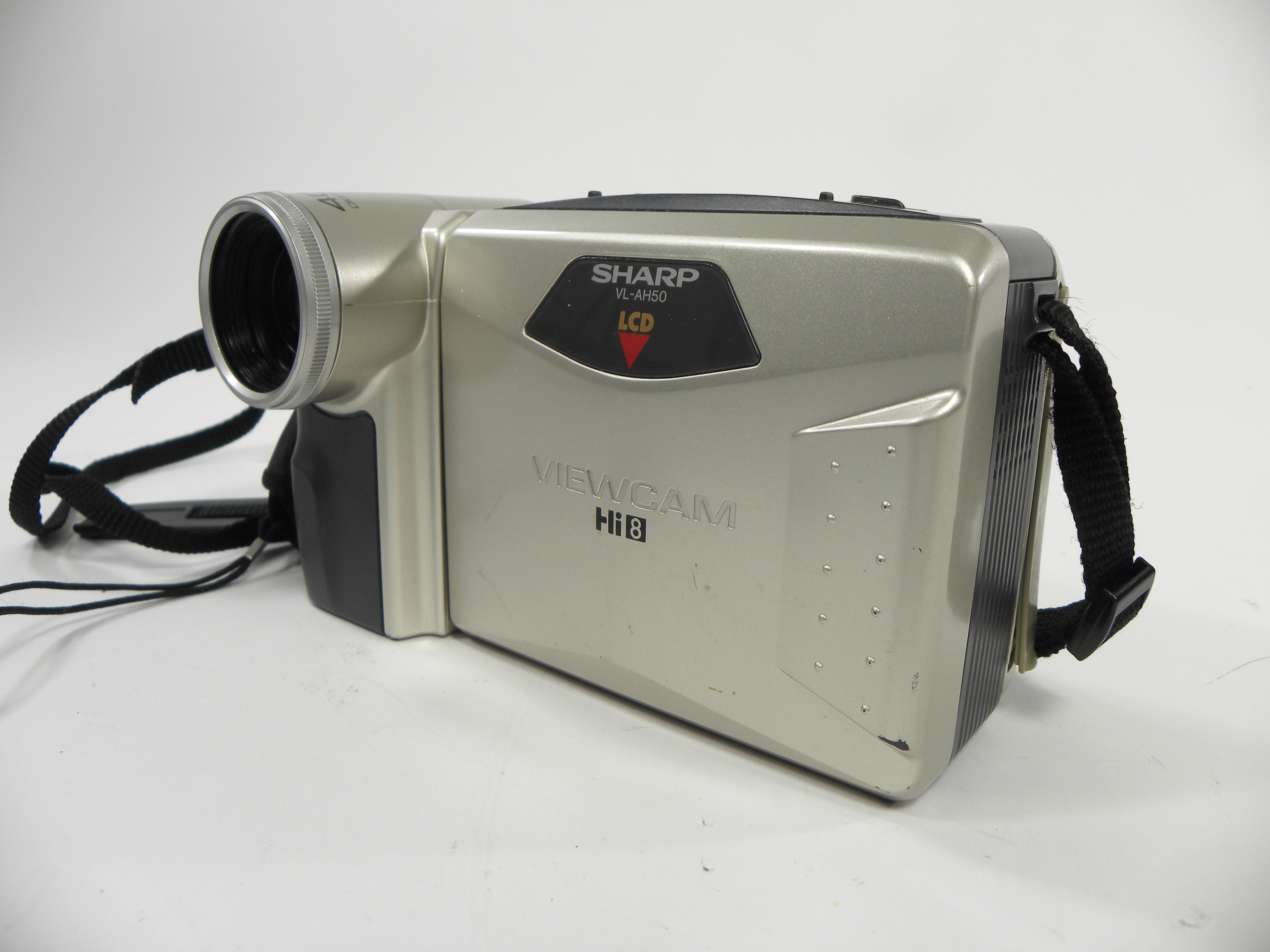 Sharp Viewcam VL-AH50U Hi8 Camcorder