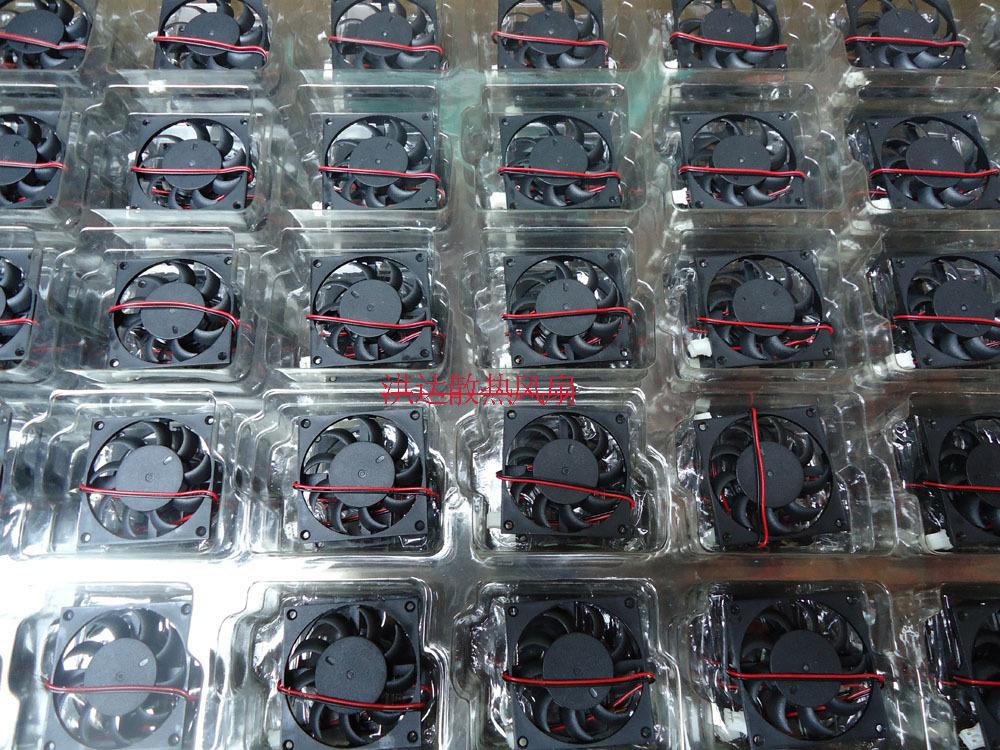 Colorful 40x40x7mm 5V DC 0.18A Axial Cooling Fan