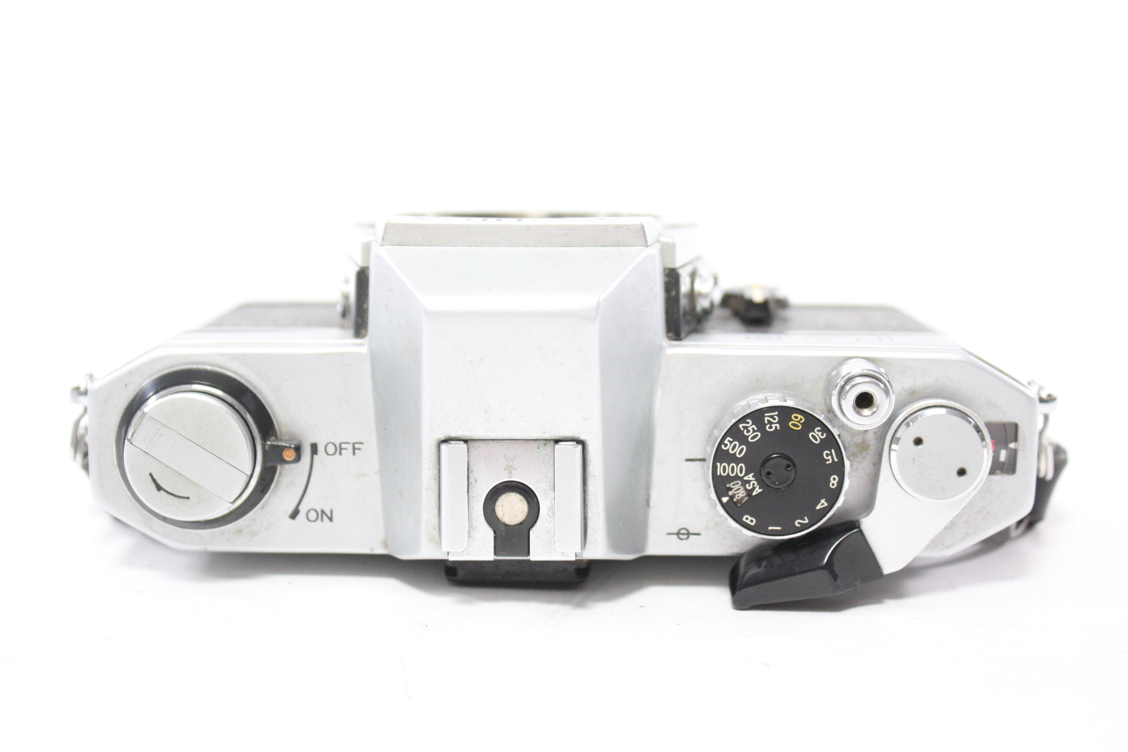 Yashica FX-2 35mm SLR with Tamron 35-135mm f/3.5-4.2 CF Tele Macro Lens