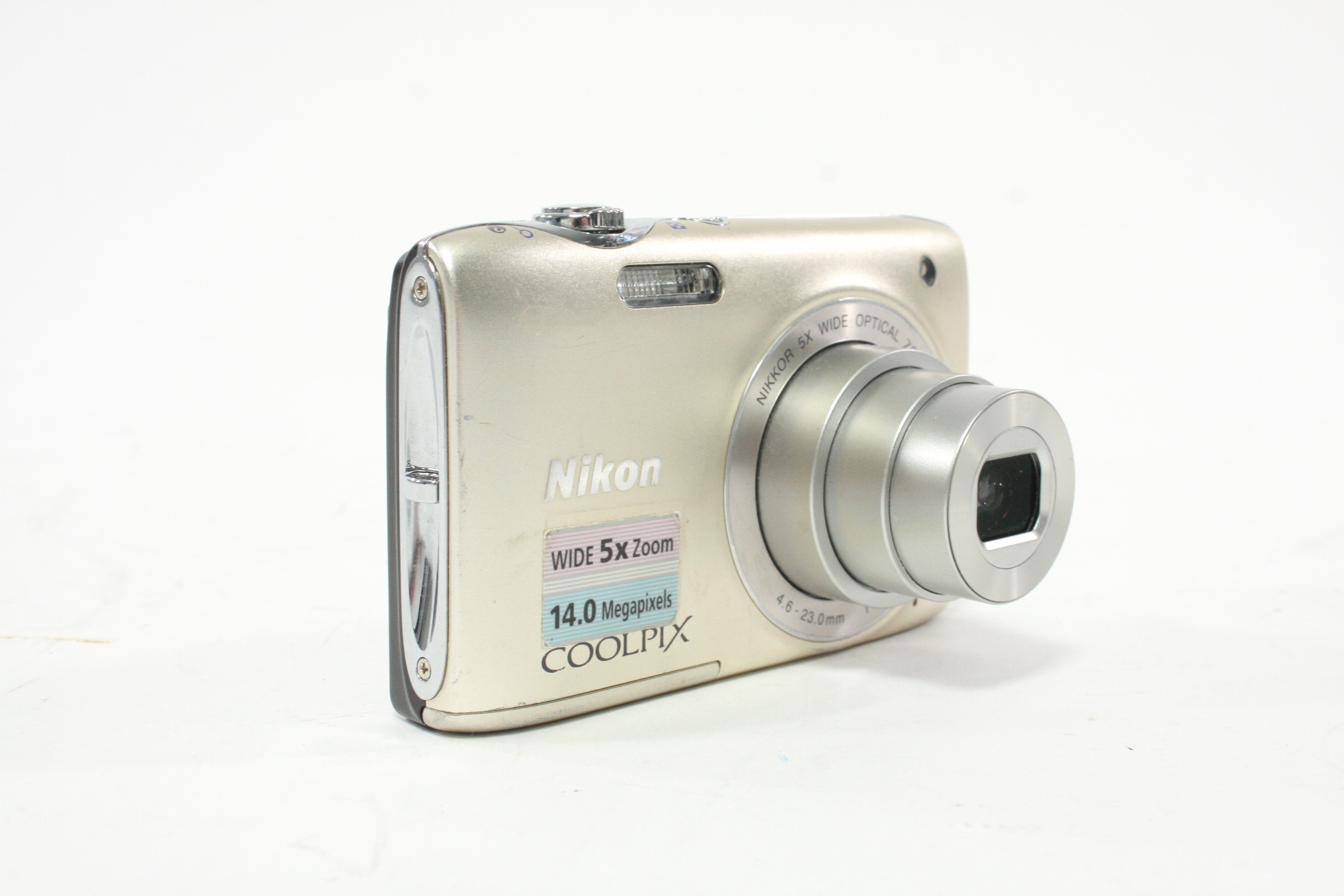 Nikon Coolpix S3100 Digital Point-and-Shoot Camera 5x Zoom 14.0mp