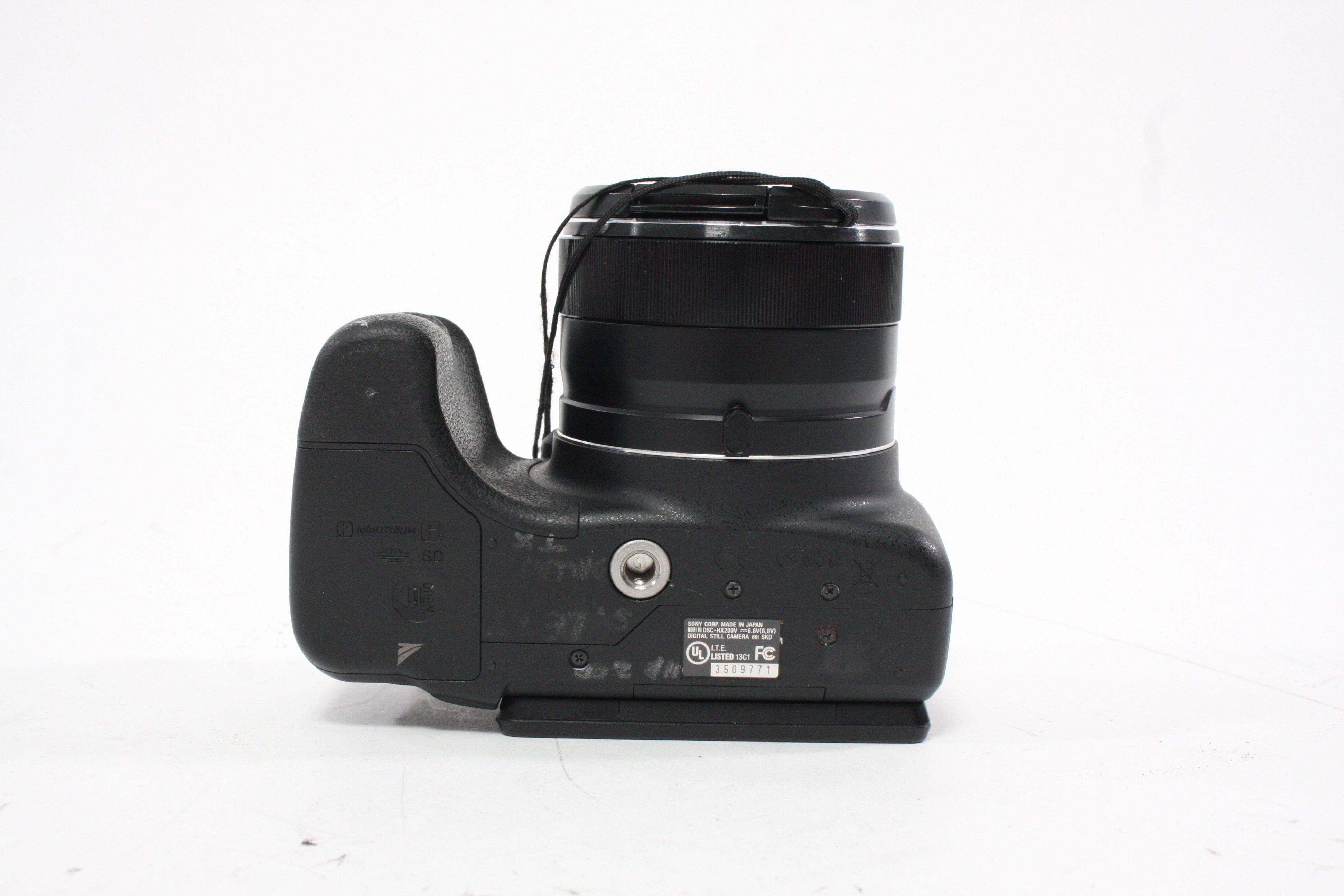 Sony Cyber-shot DSC-HX200V Digital Camera