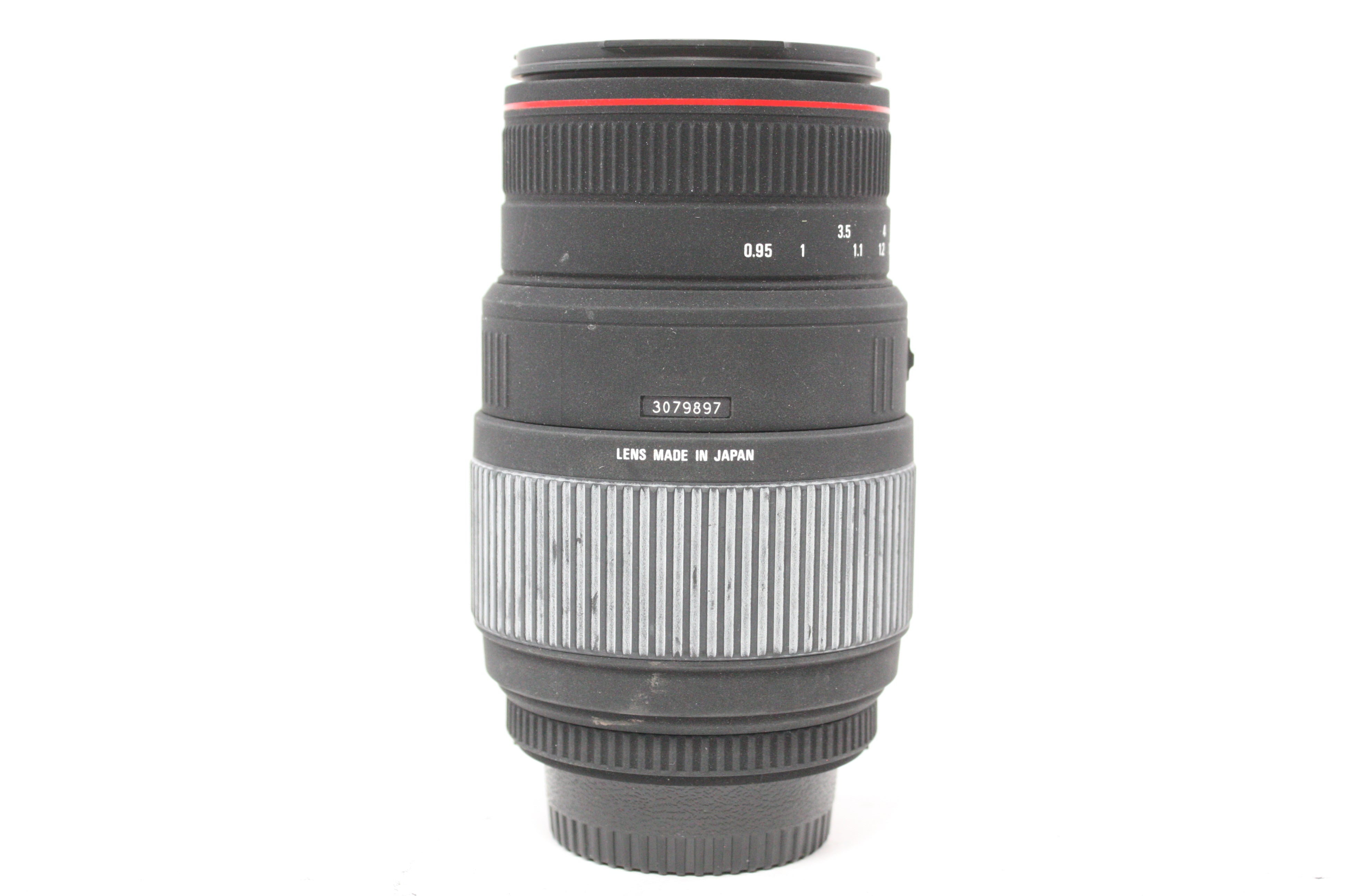 Sigma 70-300mm f/4-5.6 APO DG Lens for Nikon F Mount