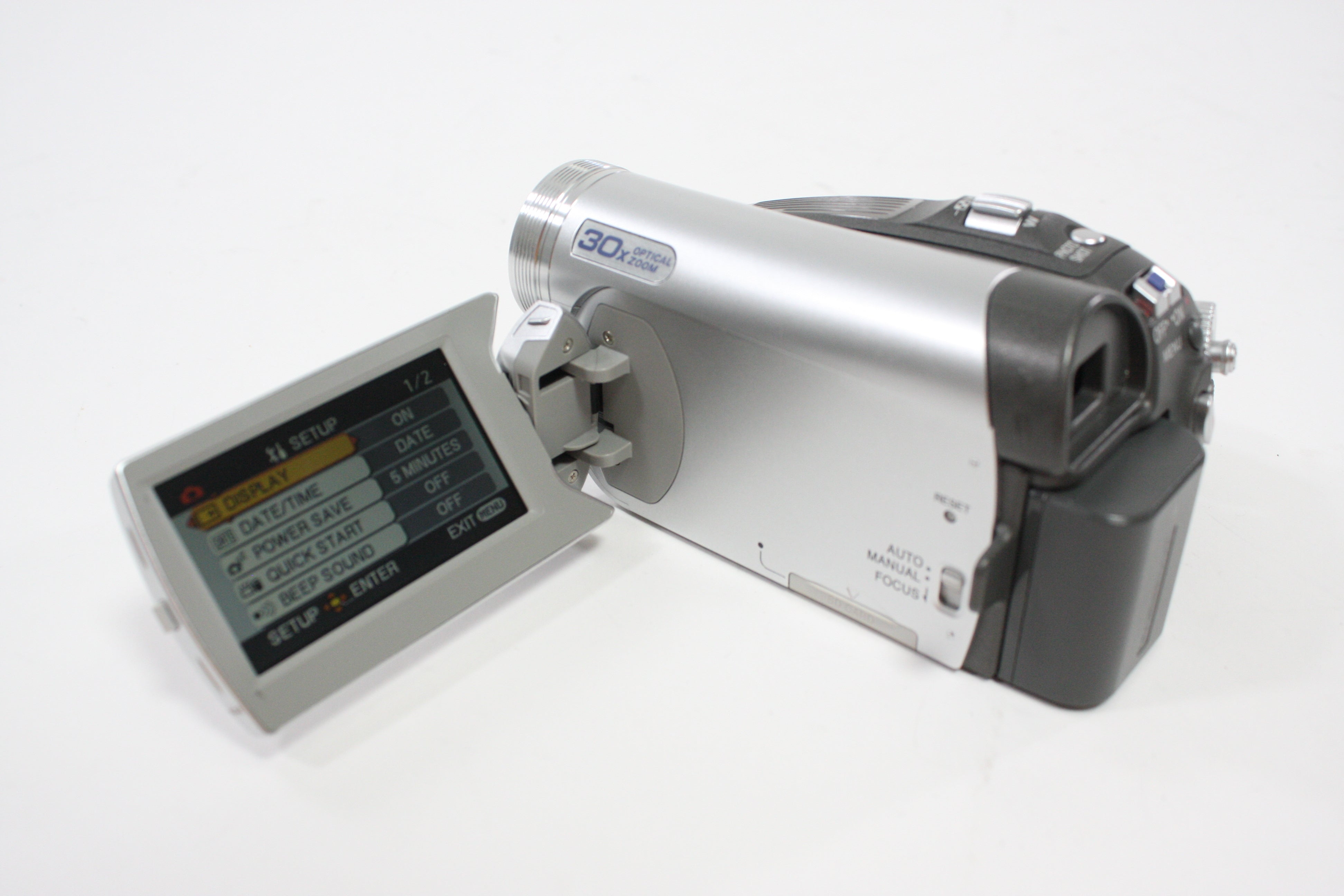 Panasonic PV-GS39 Mini DV Camcorder