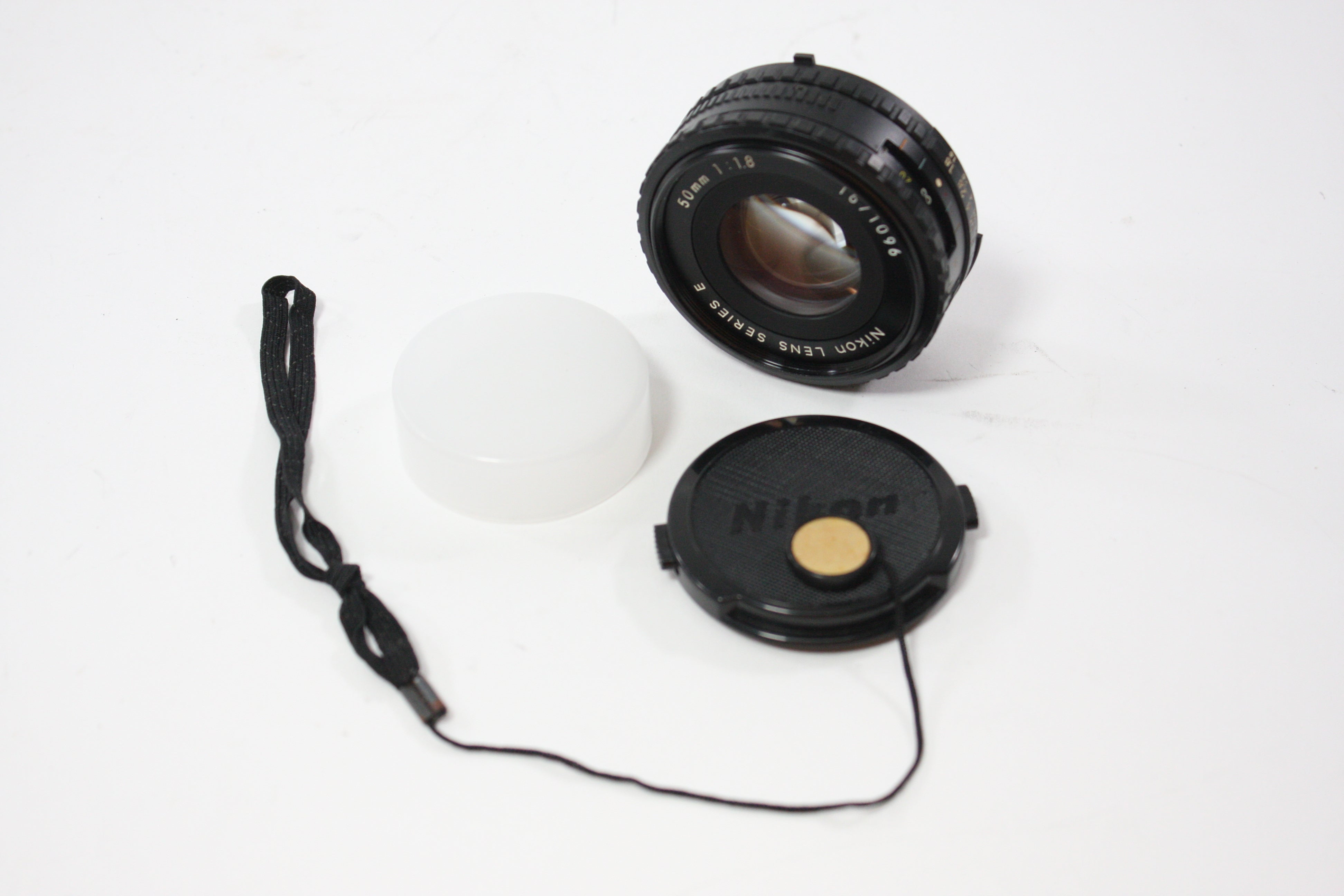 Nikon 50mm f/1.8 Series E Lens for F Mount, AS-IS for Parts or Repair