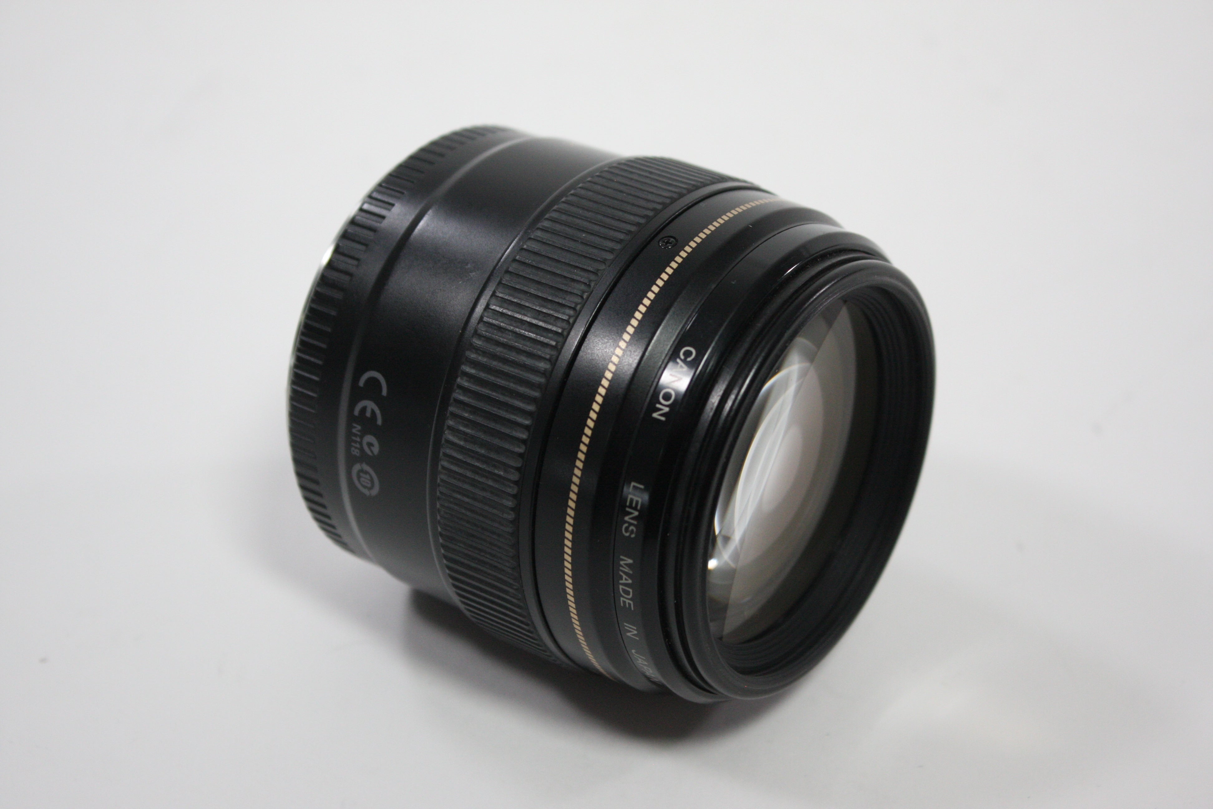 Canon 85mm f1.8 USM Lens for EF Mount AS-IS for Parts