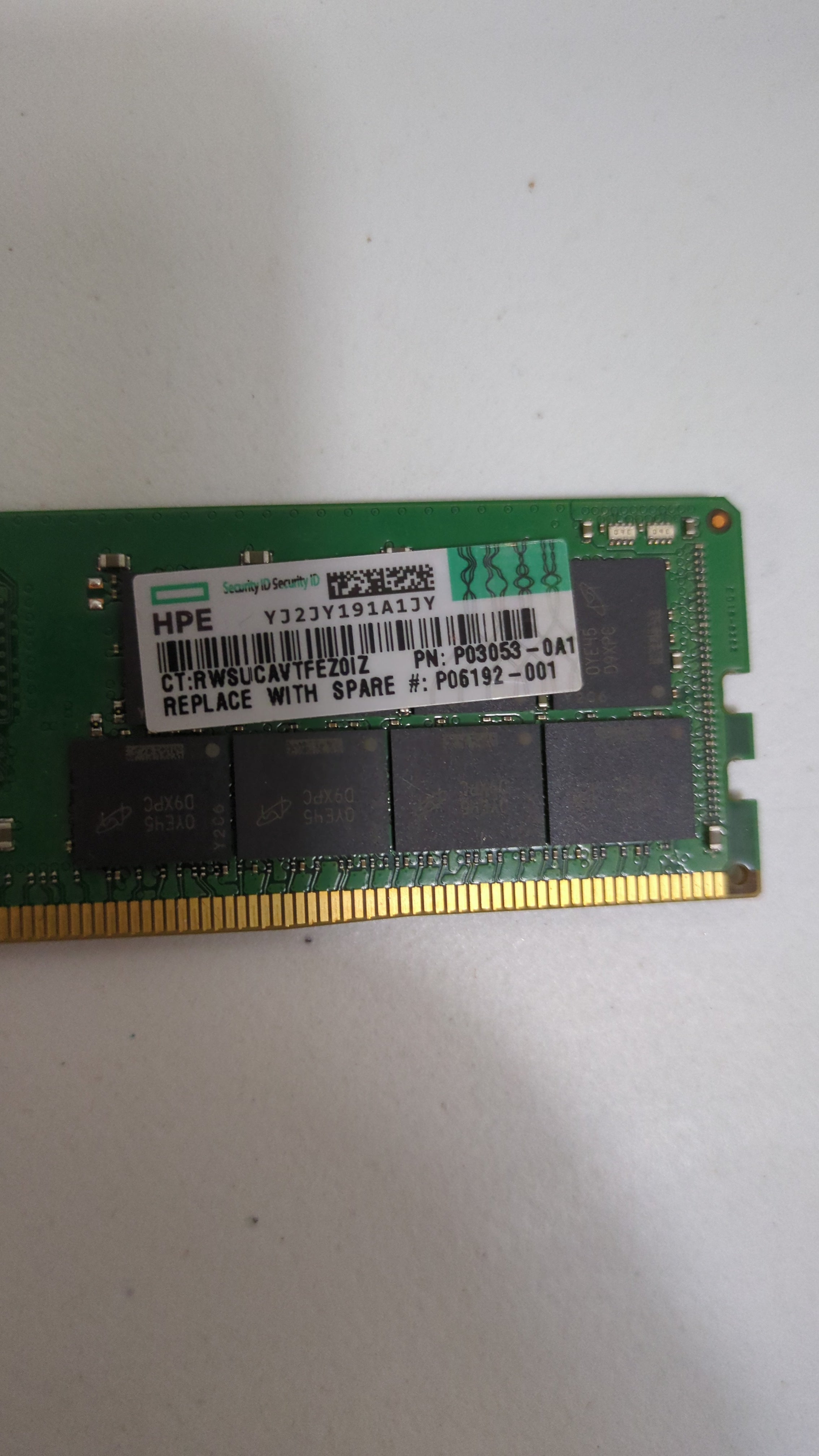 MTA36ASF8G72PZ-2G9E1UI 64GB 2RX4 PC4-2933Y-RB4-12 P06192-001 P03053-0A1